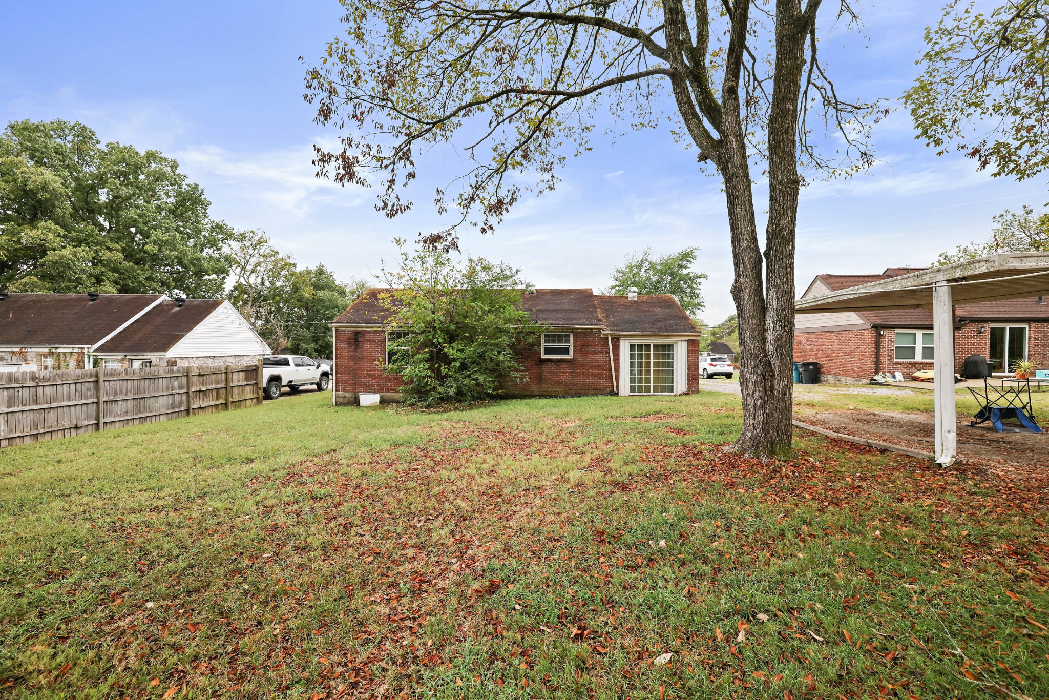723 Yowell Ave