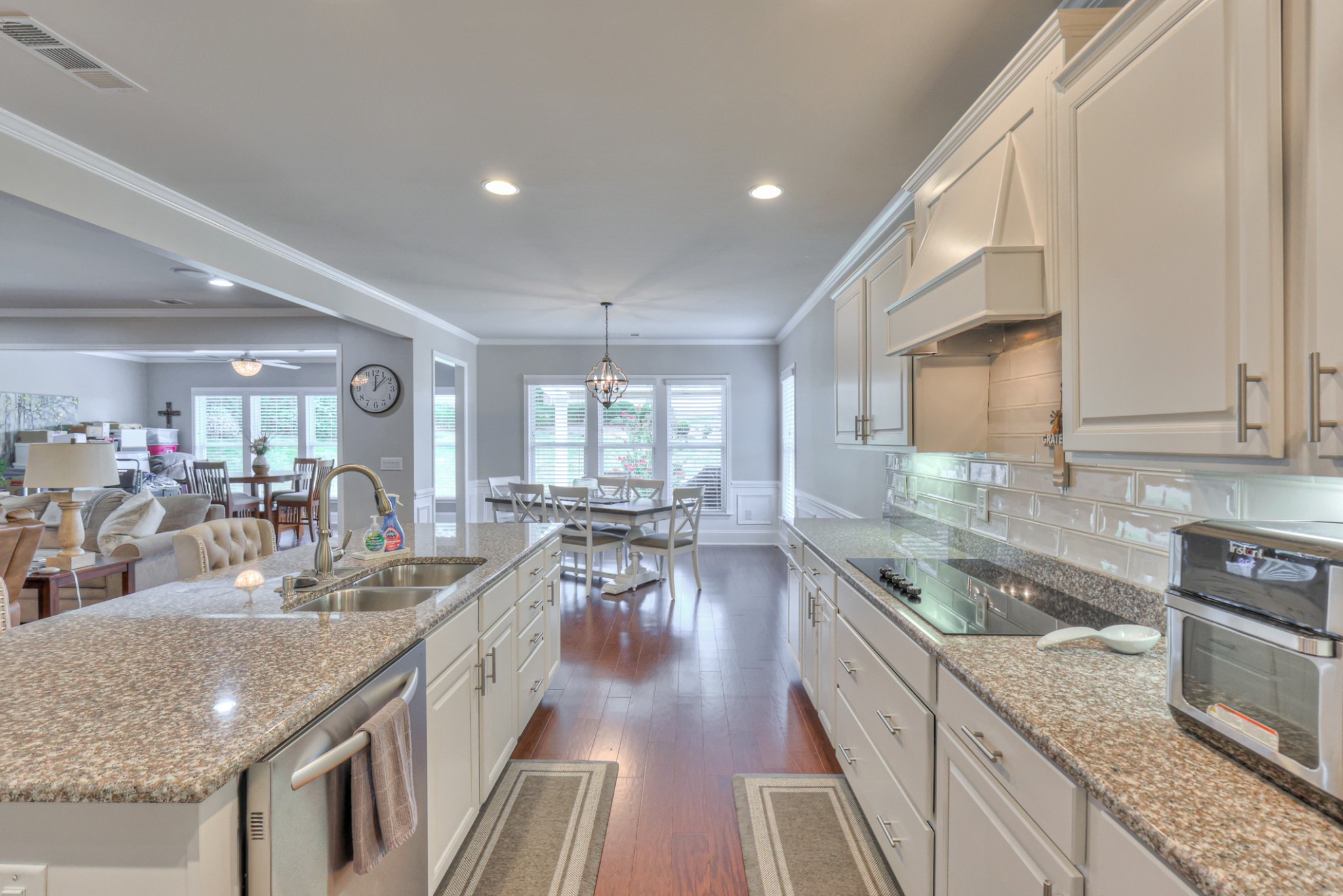 103 Dahlgren Dr