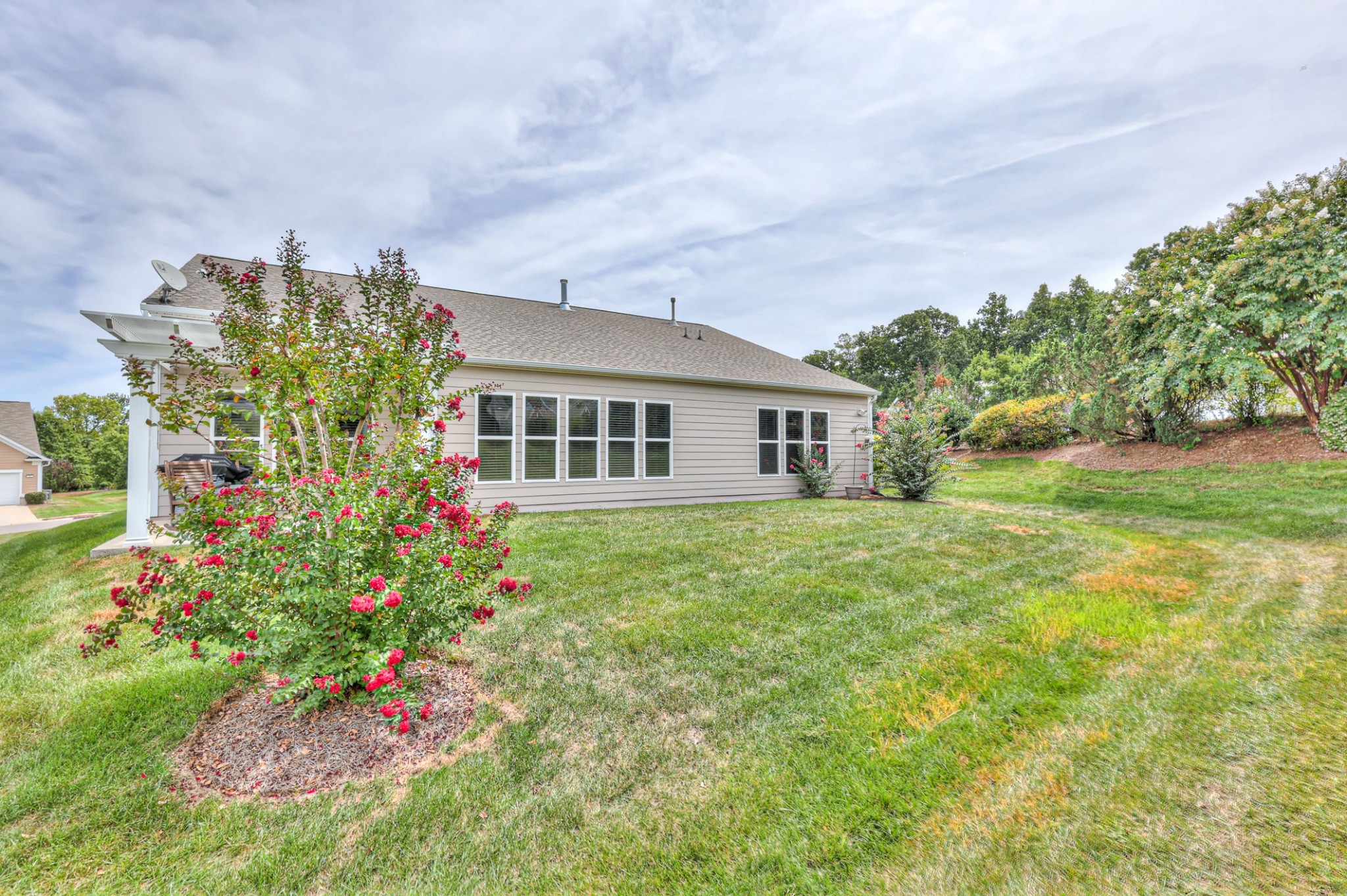 103 Dahlgren Dr