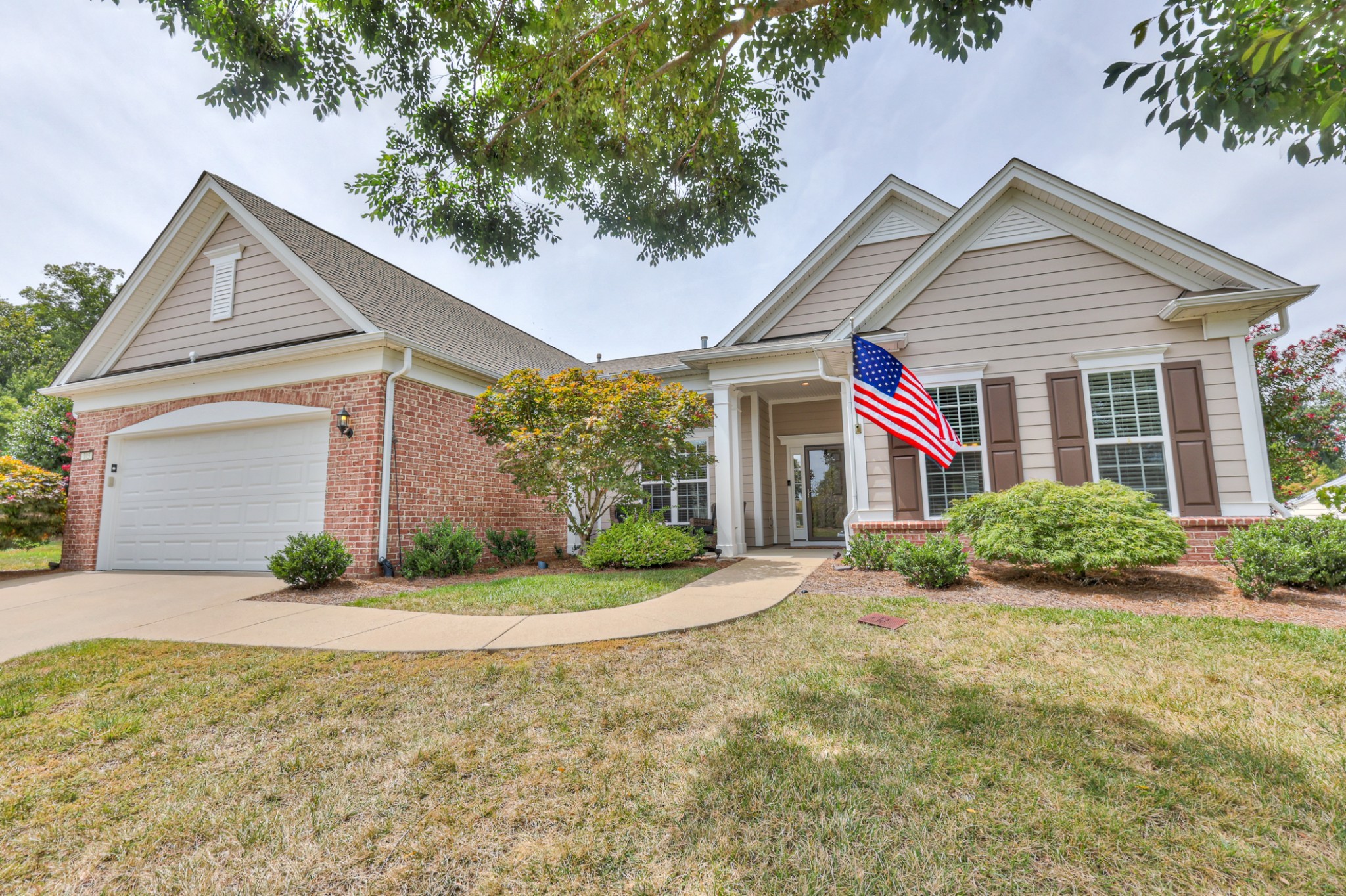 103 Dahlgren Dr