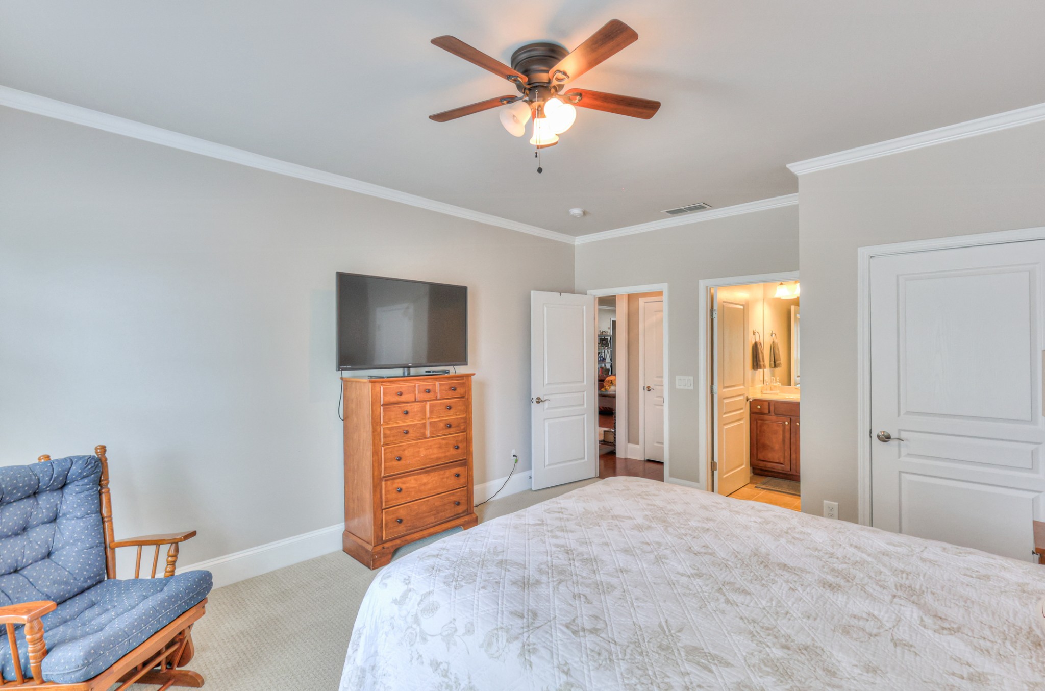 103 Dahlgren Dr