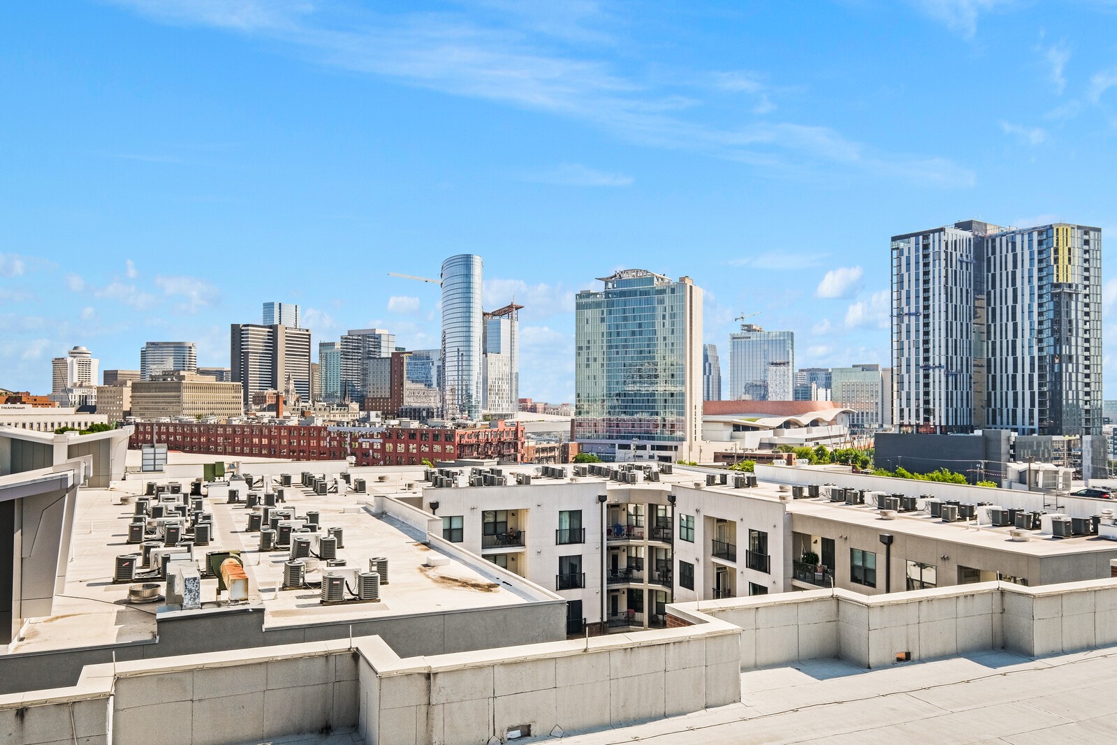 600 12th Ave S Unit: 305