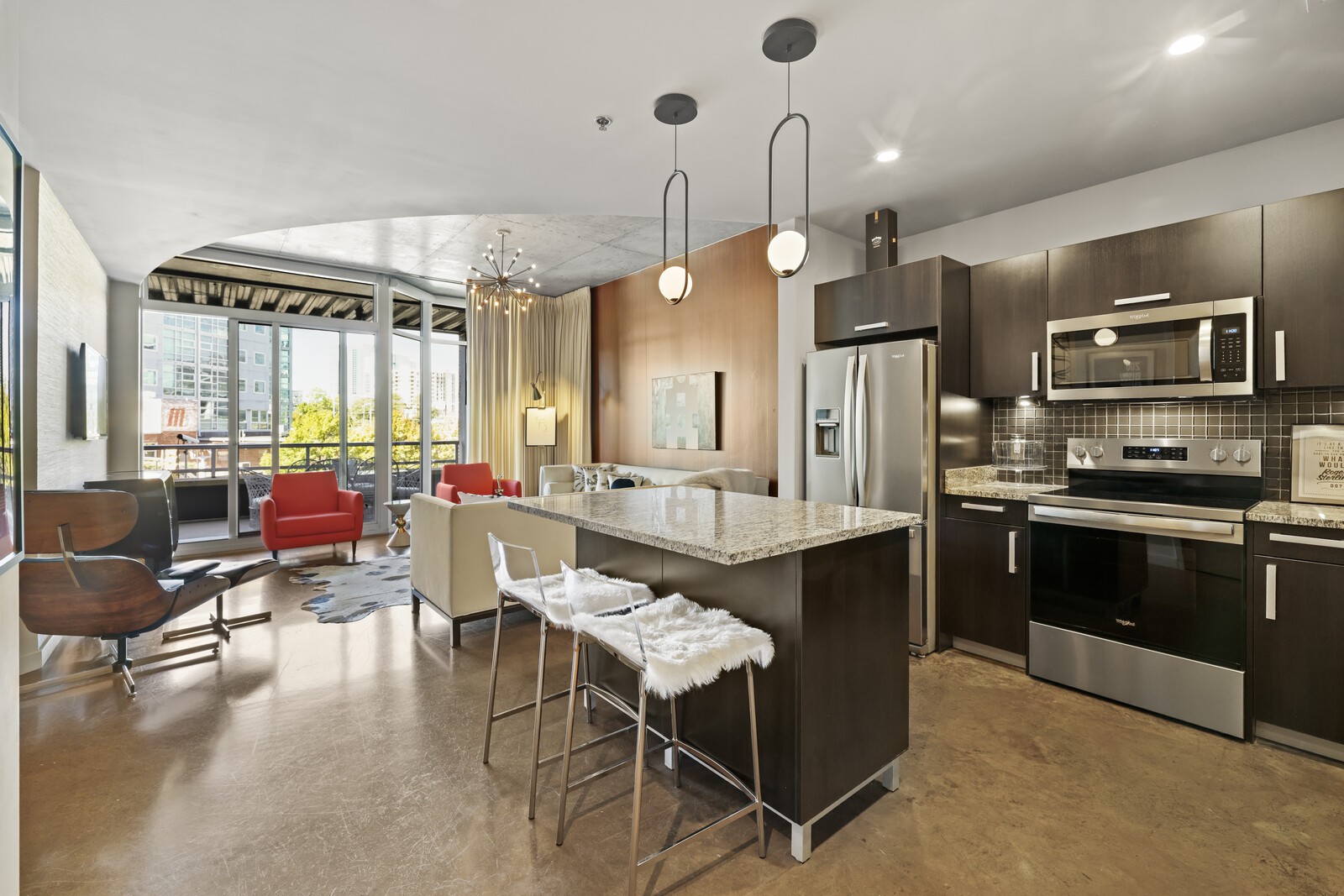 600 12th Ave S Unit: 305