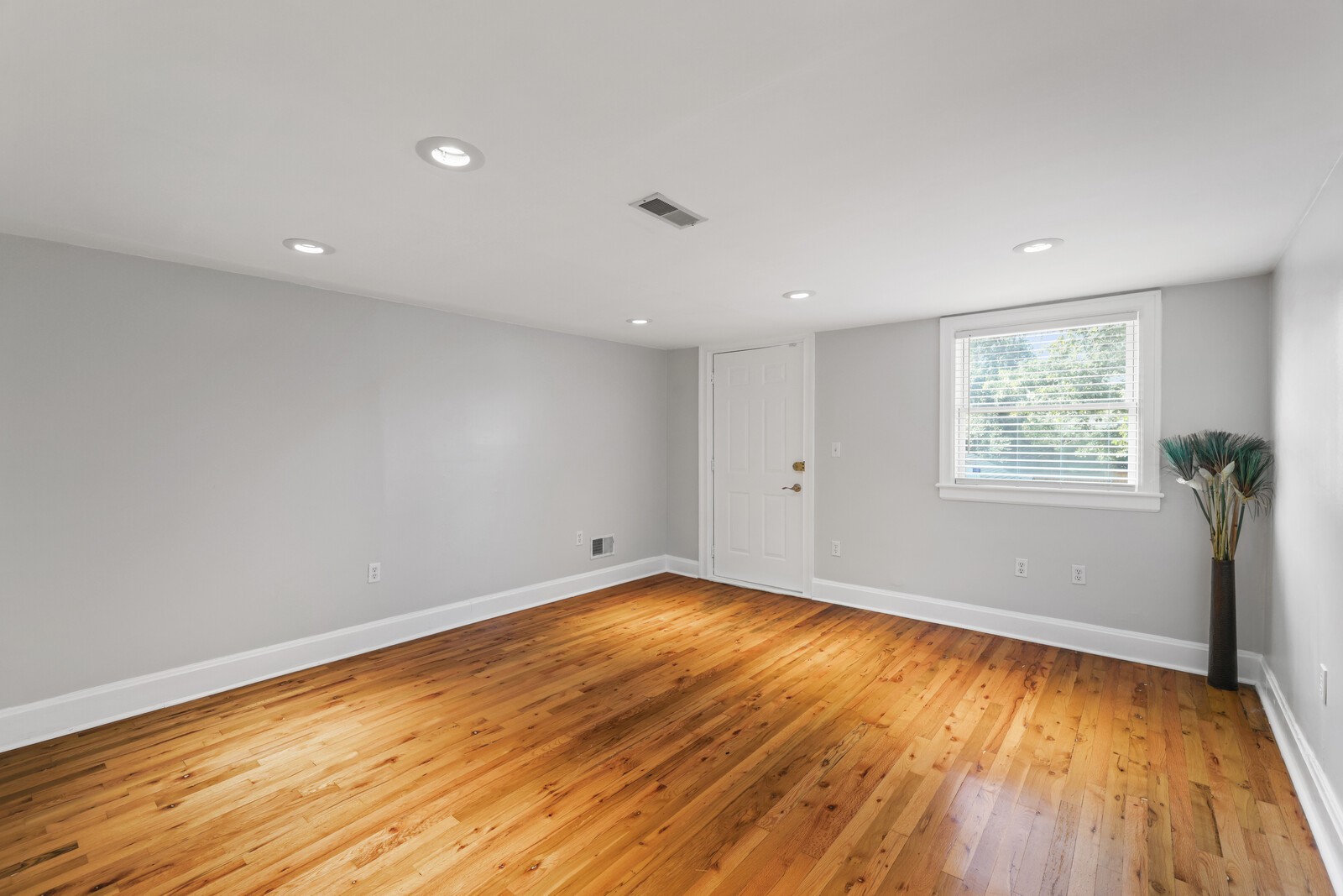 1308 Riverwood Dr