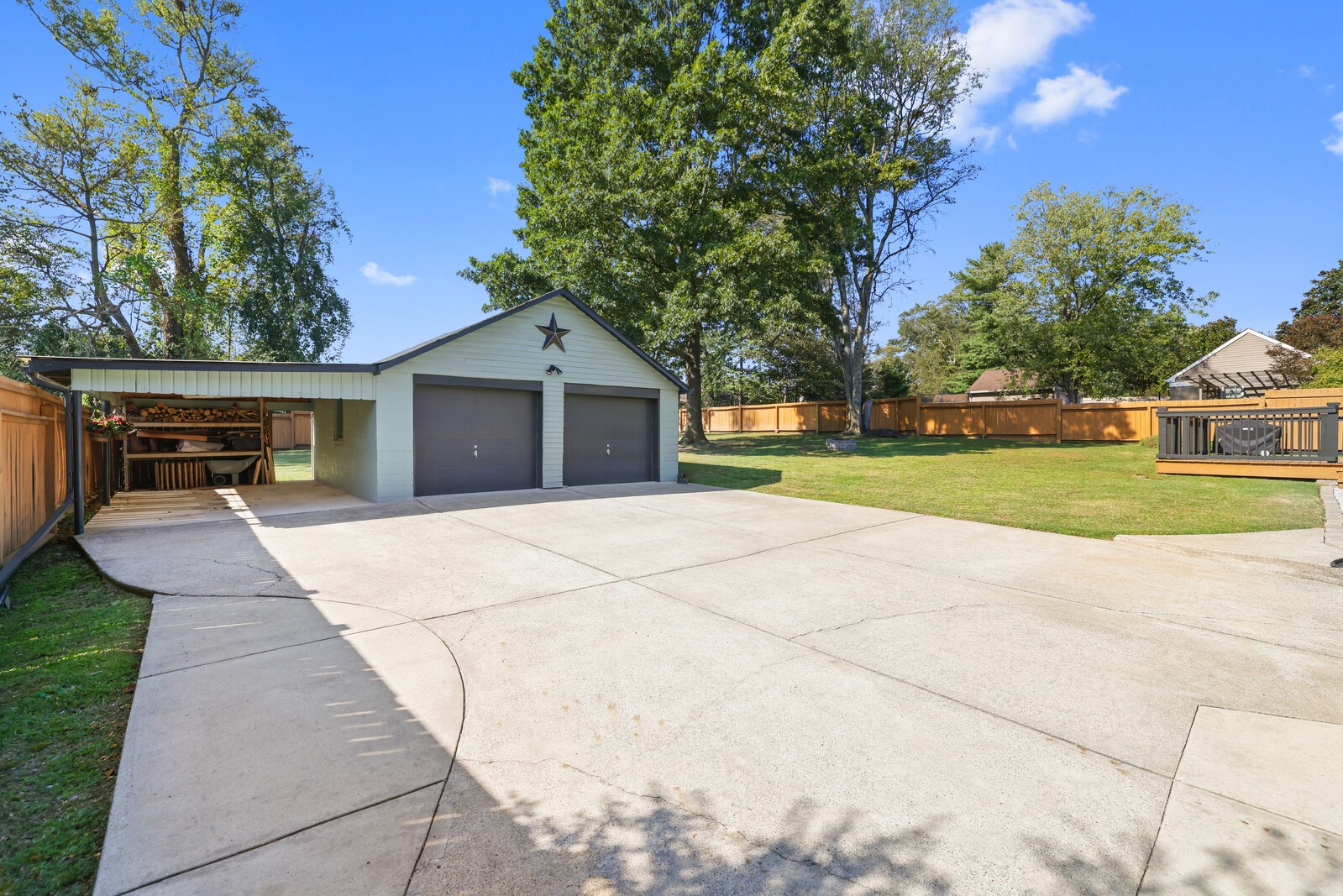 1308 Riverwood Dr
