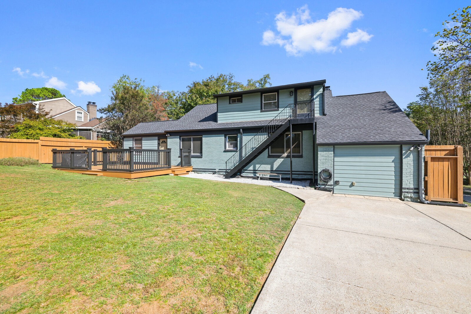 1308 Riverwood Dr