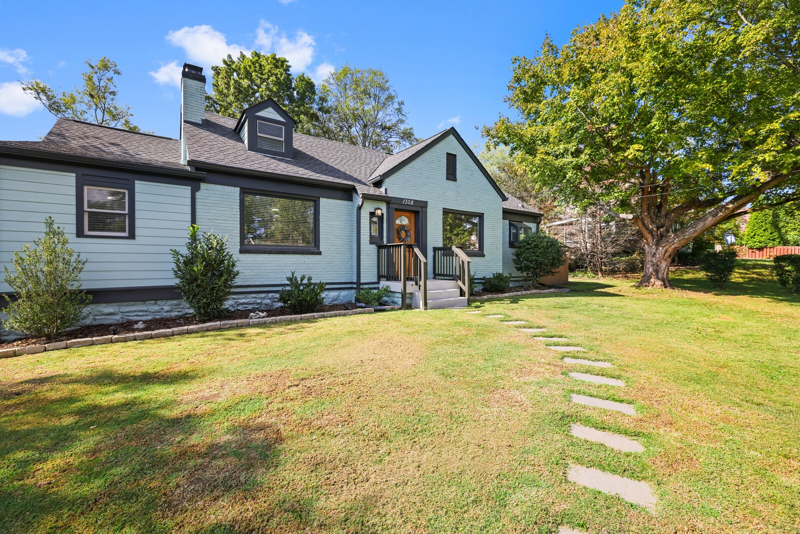 1308 Riverwood Dr