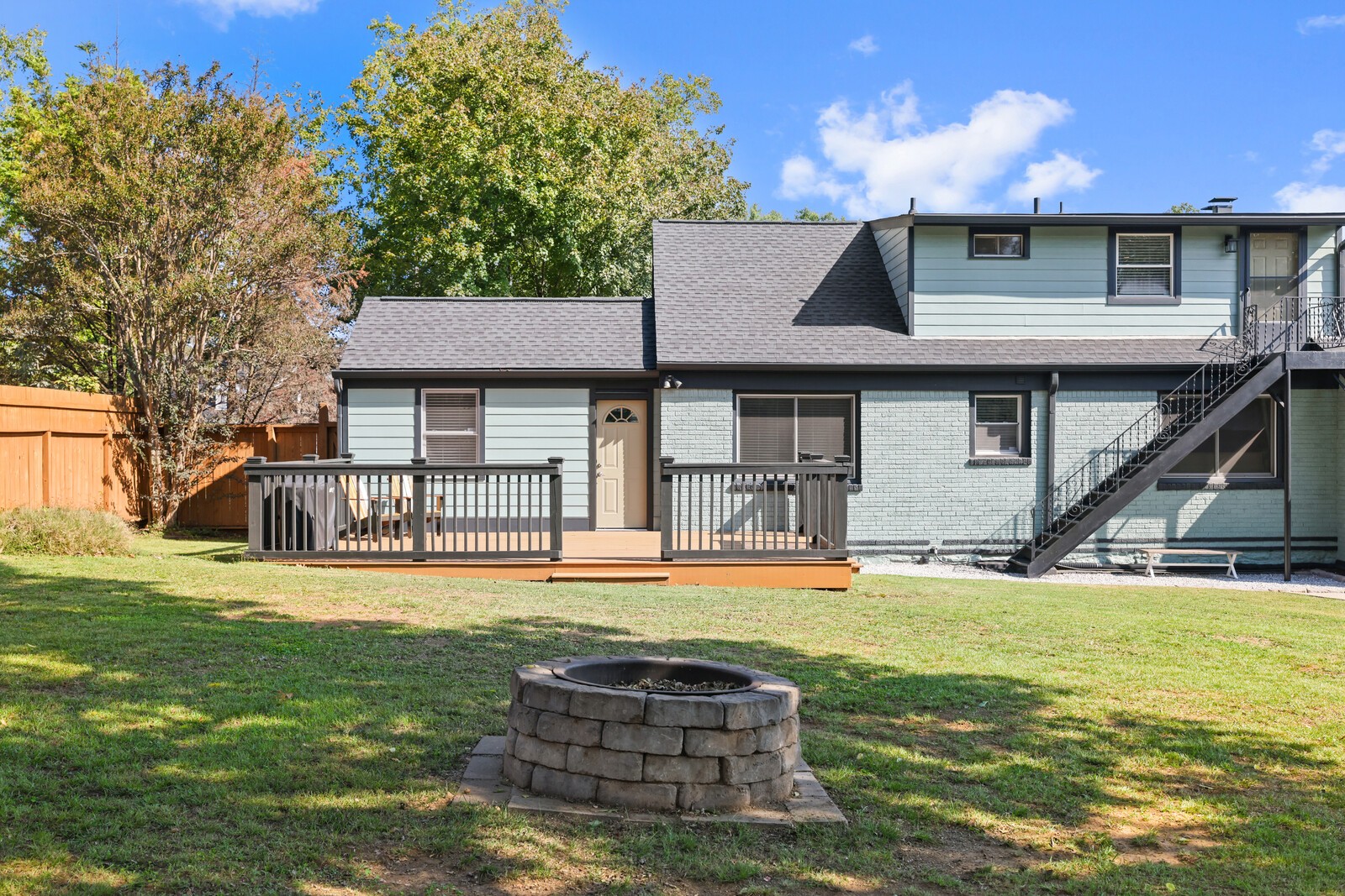 1308 Riverwood Dr