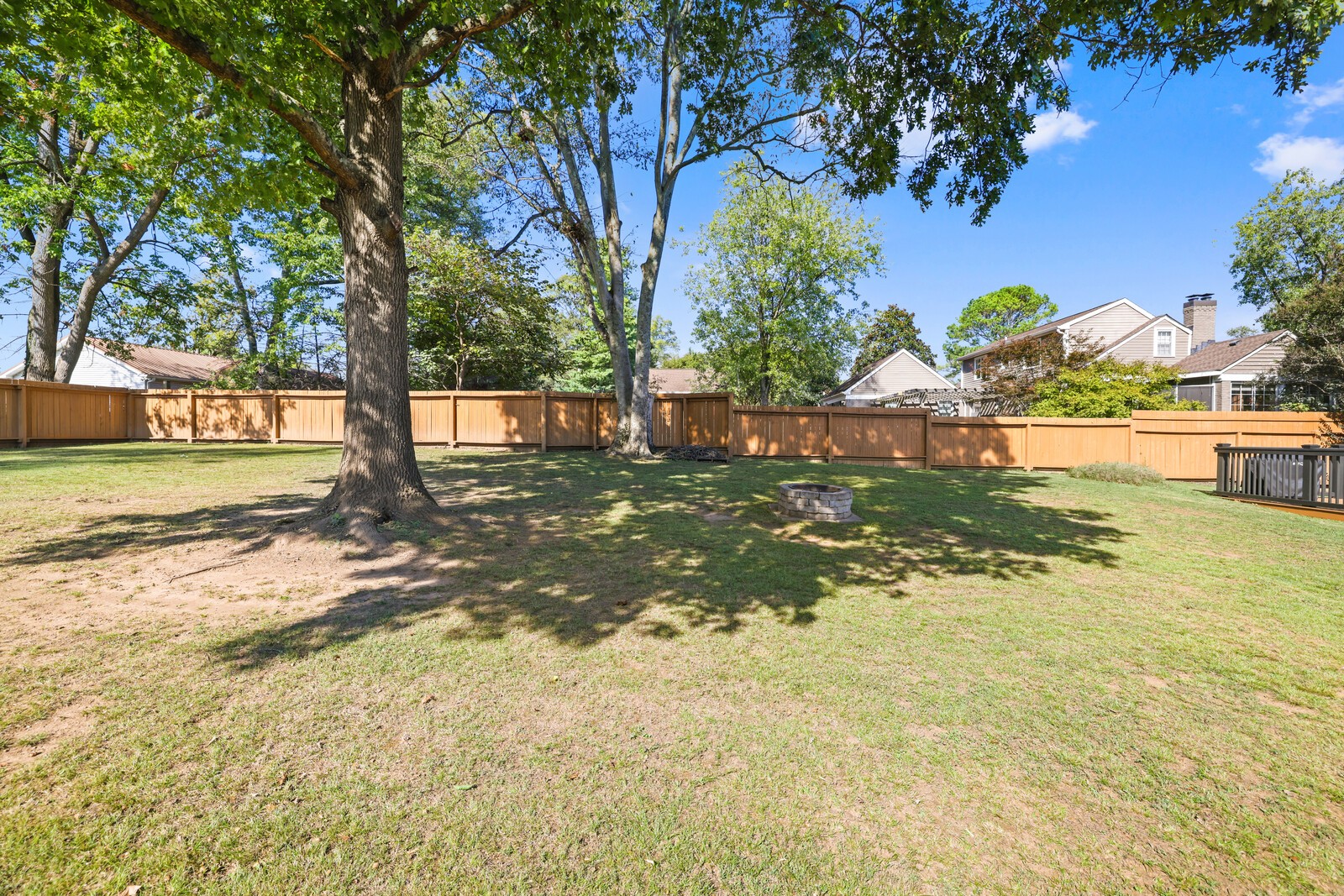 1308 Riverwood Dr