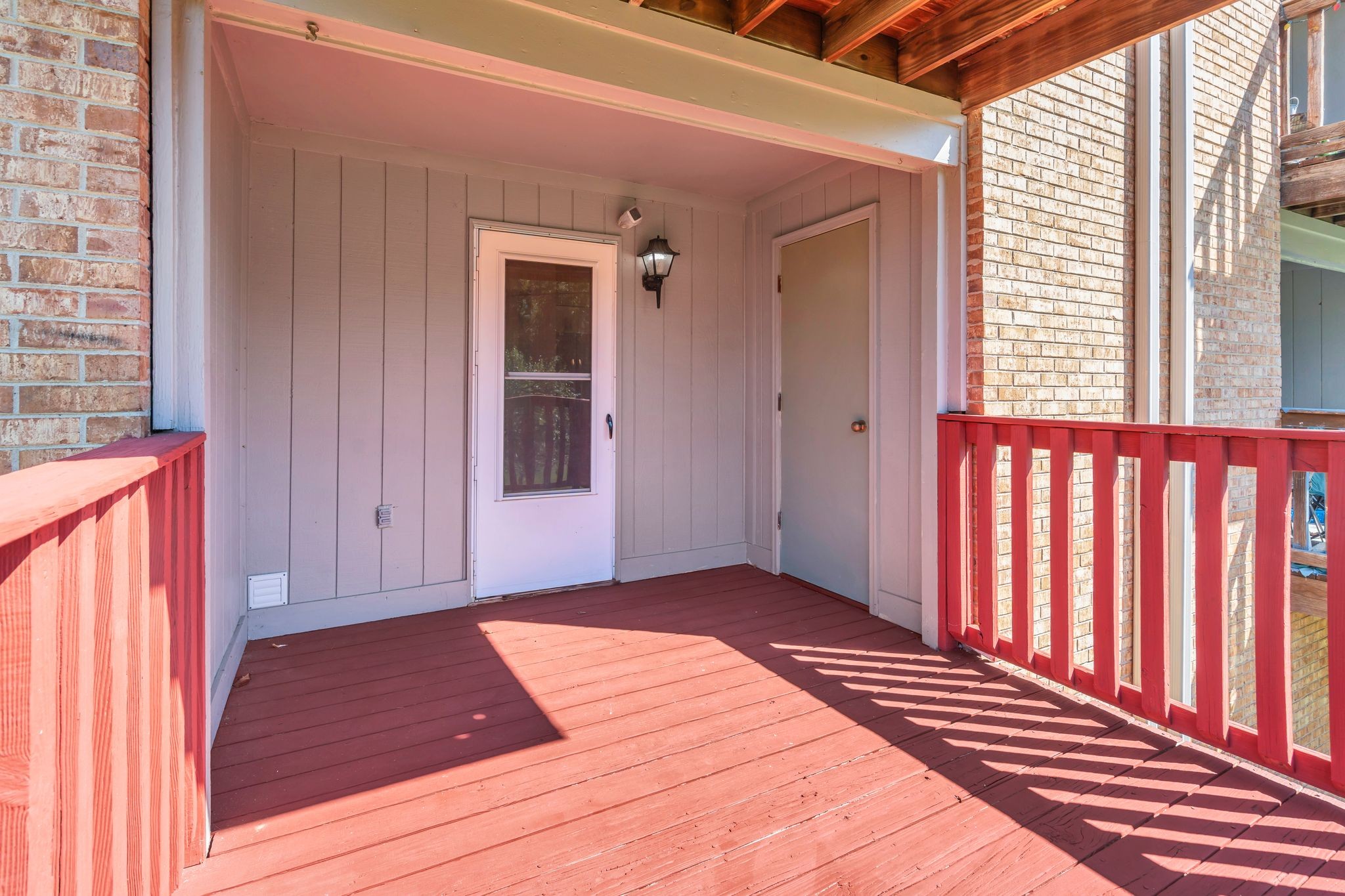 155 Ellington Pl