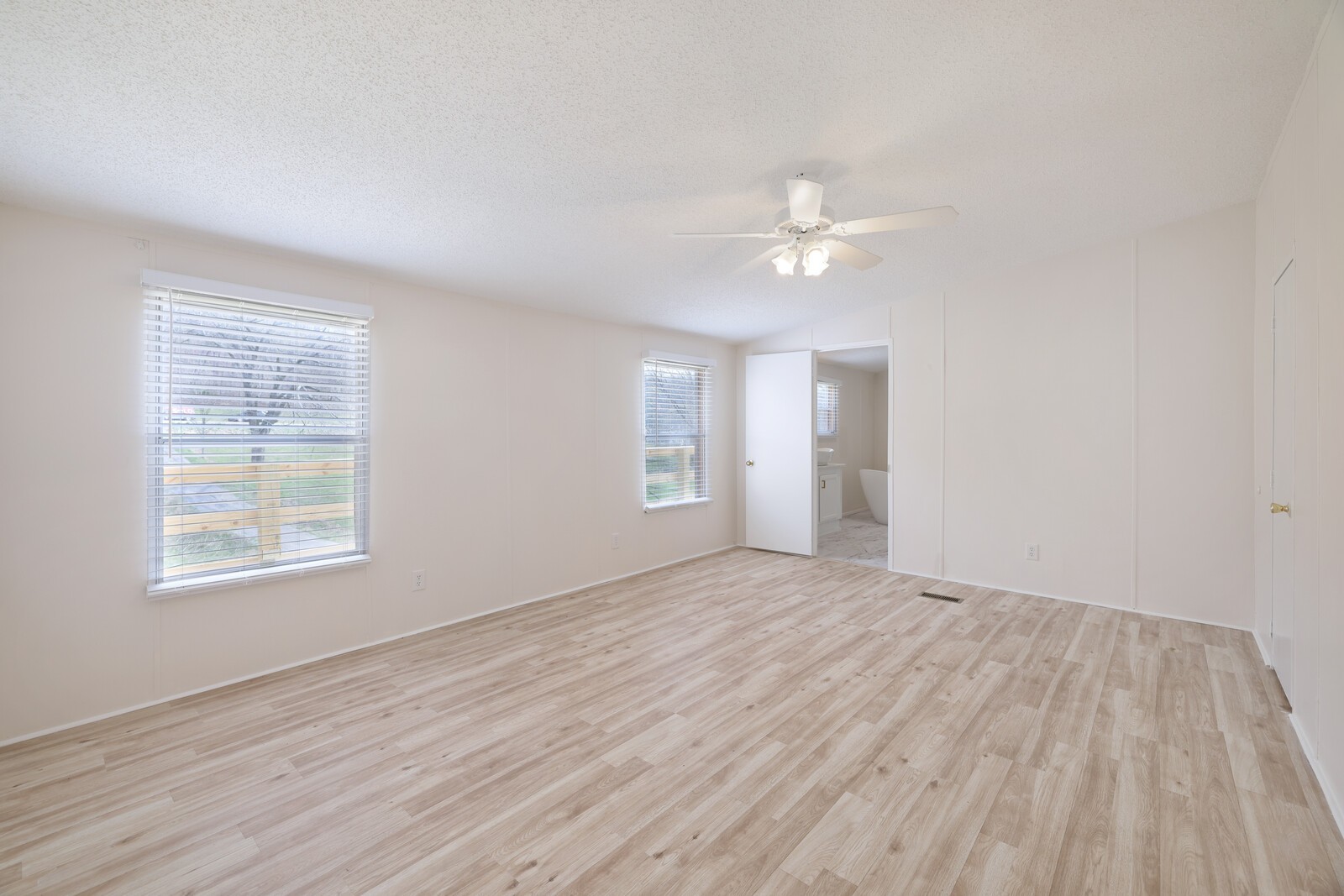 462A Pole Hill Rd