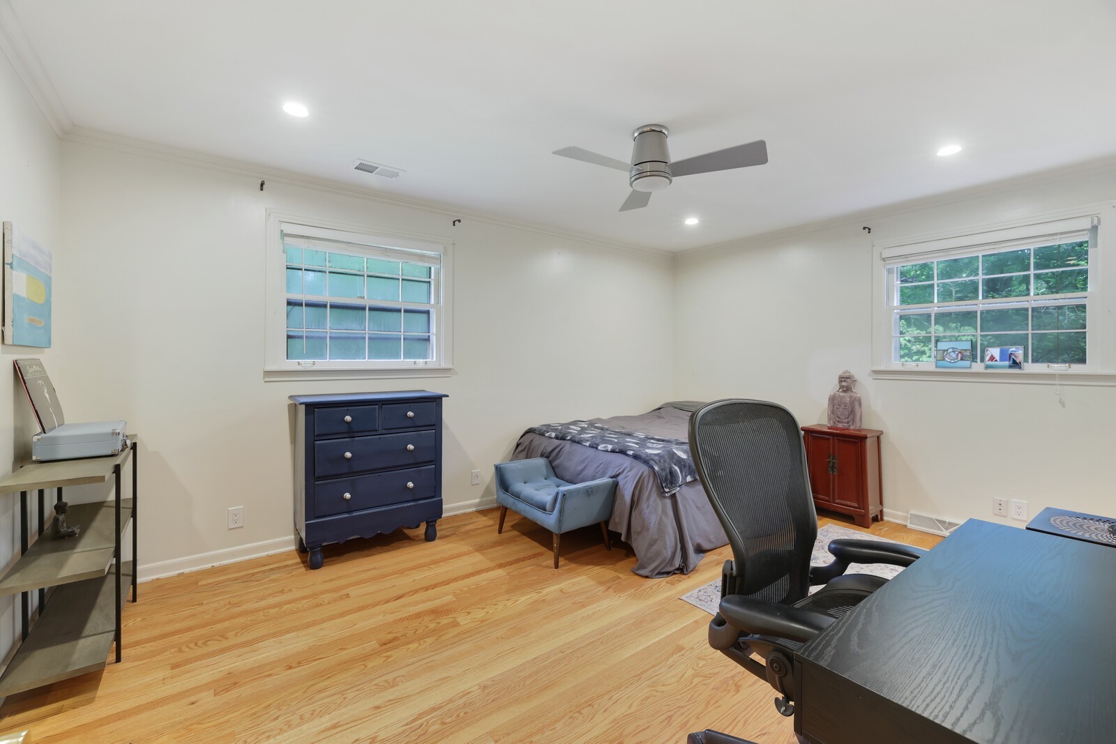 8019 Ridgewood Rd
