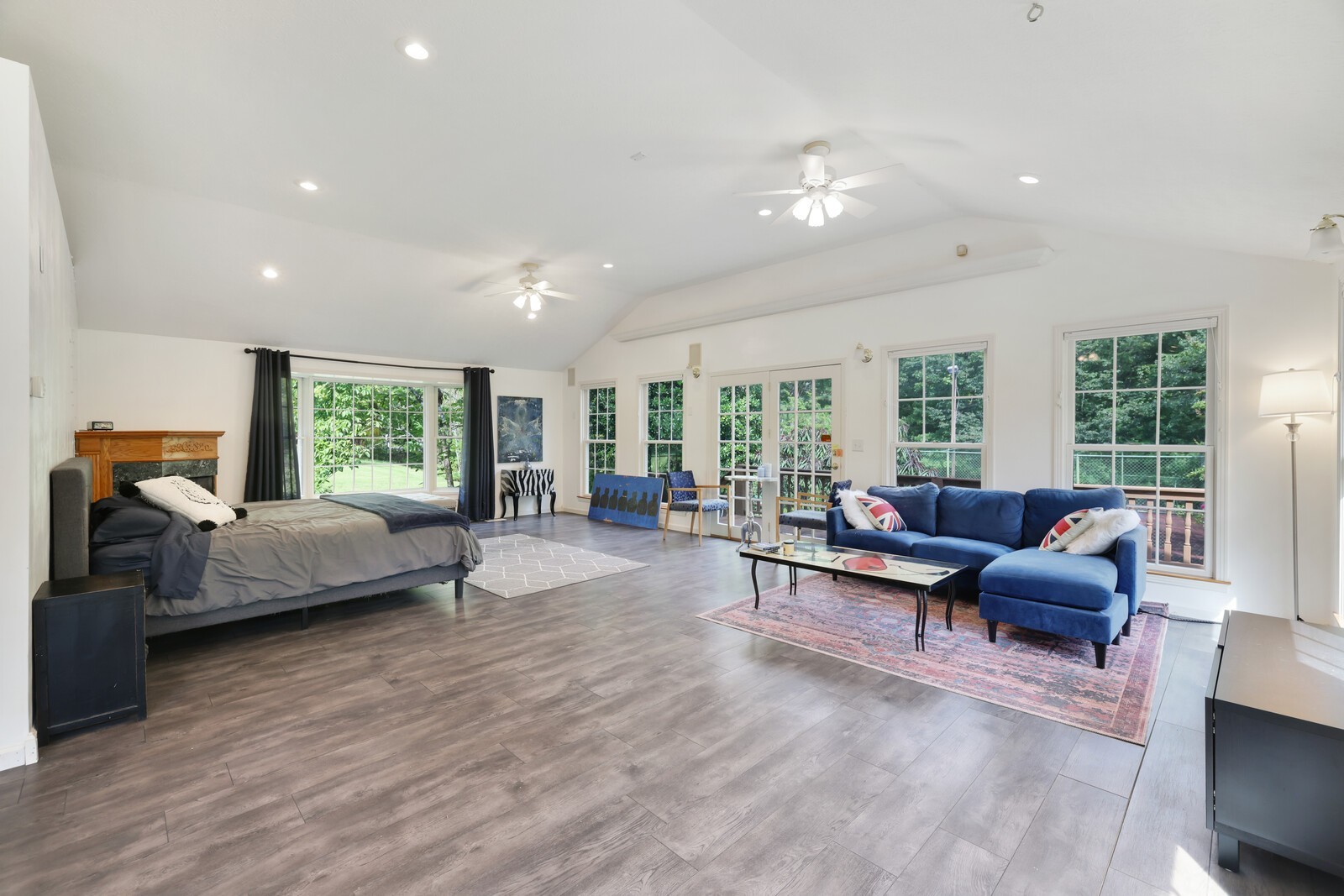 8019 Ridgewood Rd