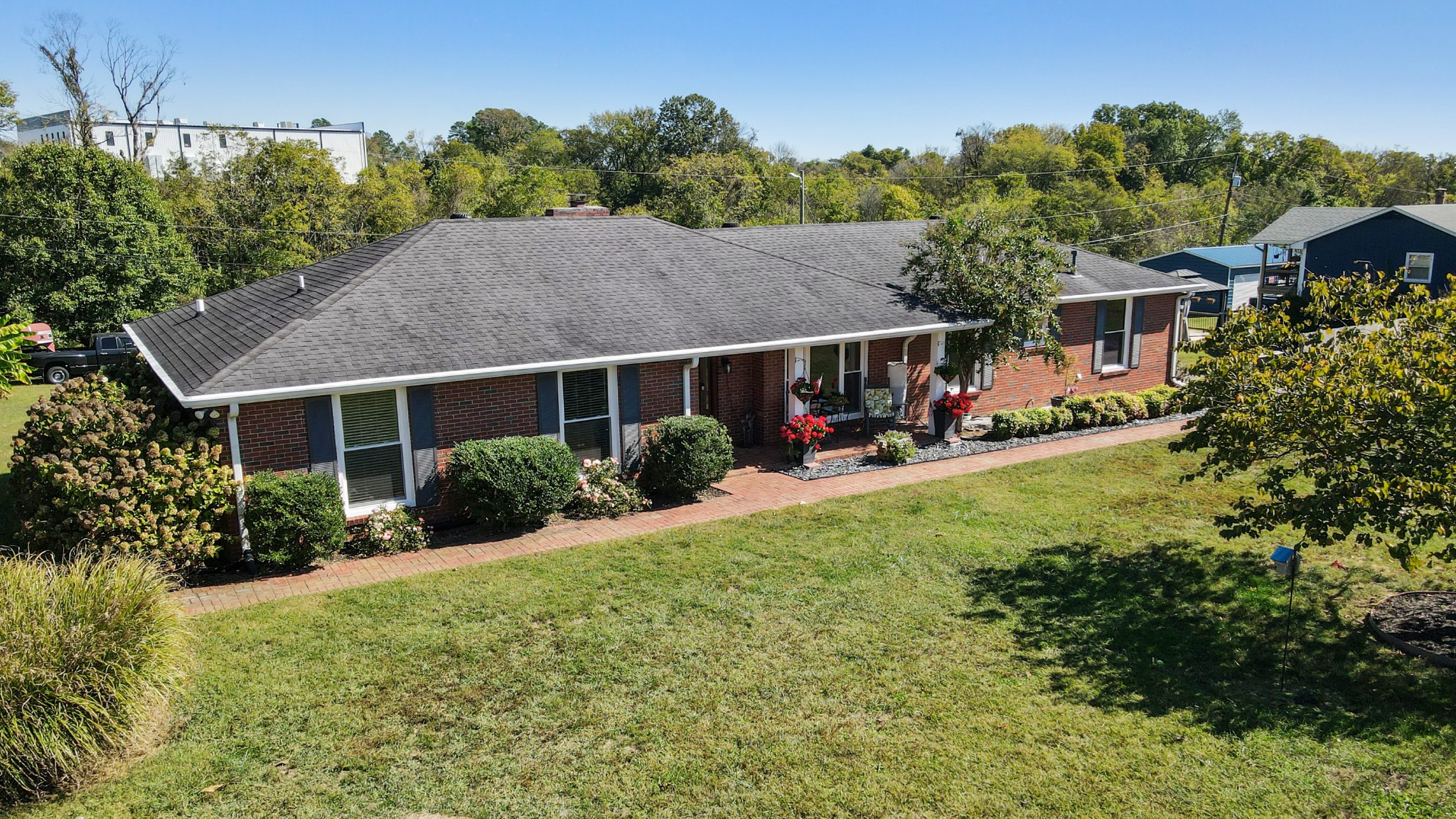 309 Highland Heights Dr
