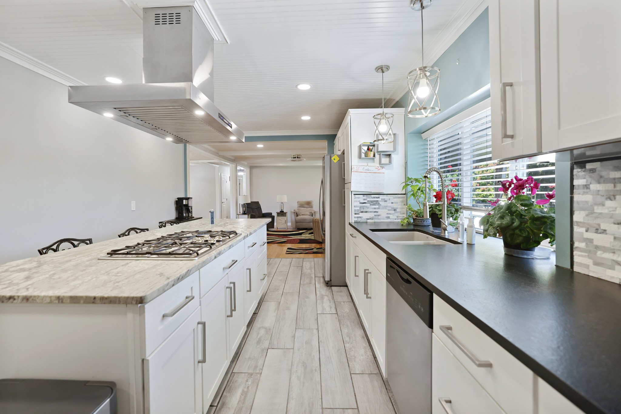 309 Highland Heights Dr