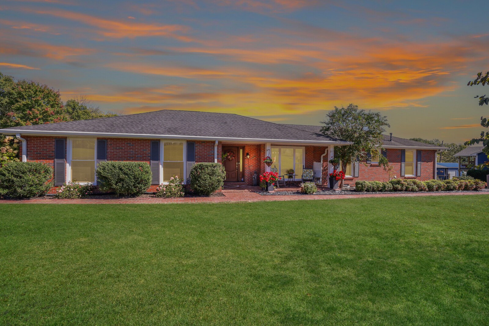 309 Highland Heights Dr