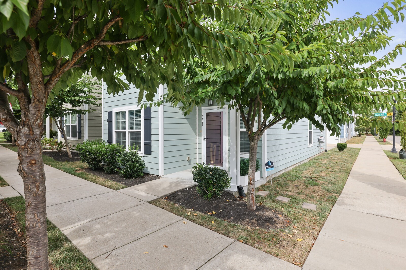 2201 Village Park Ct