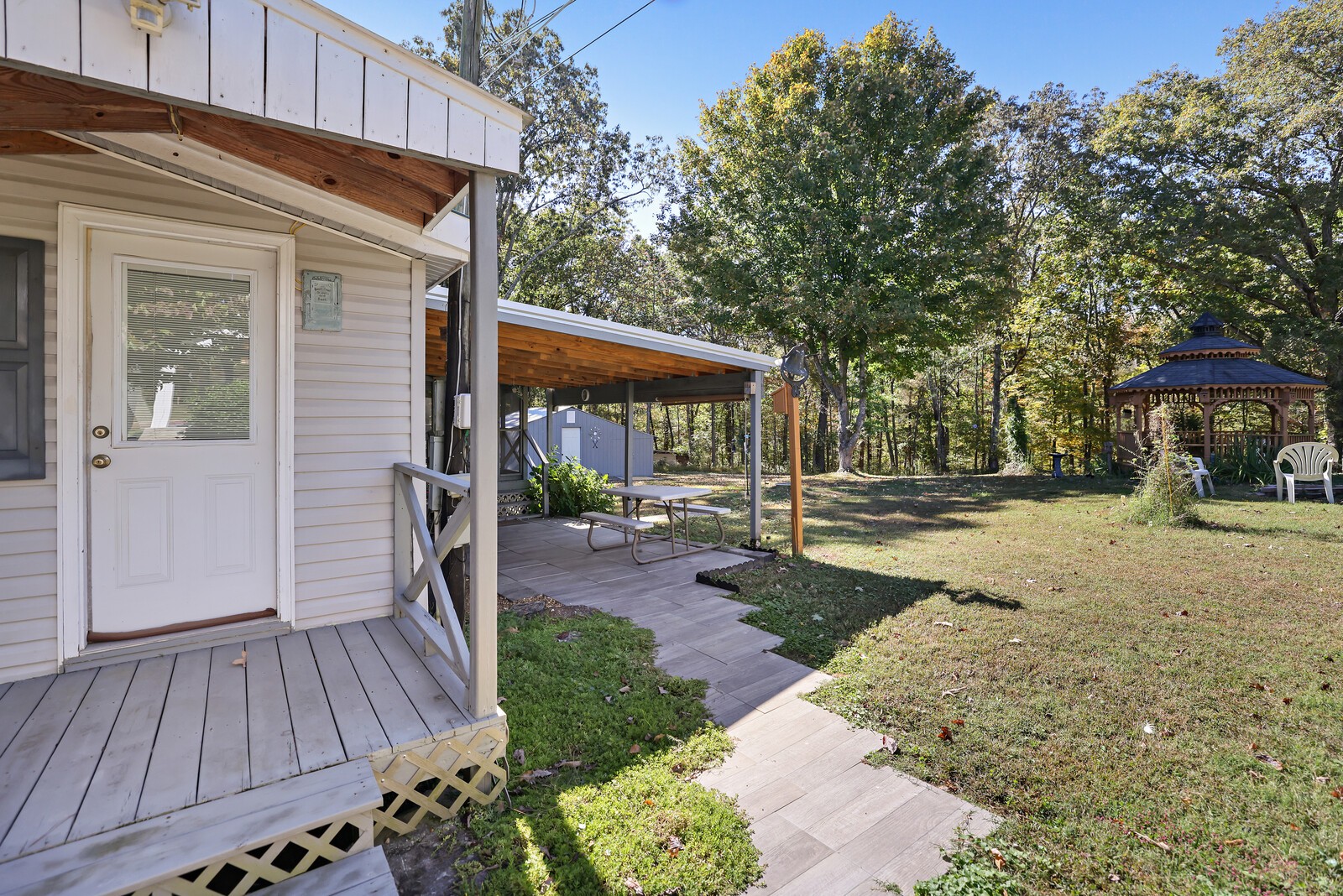 6914 Highway 230