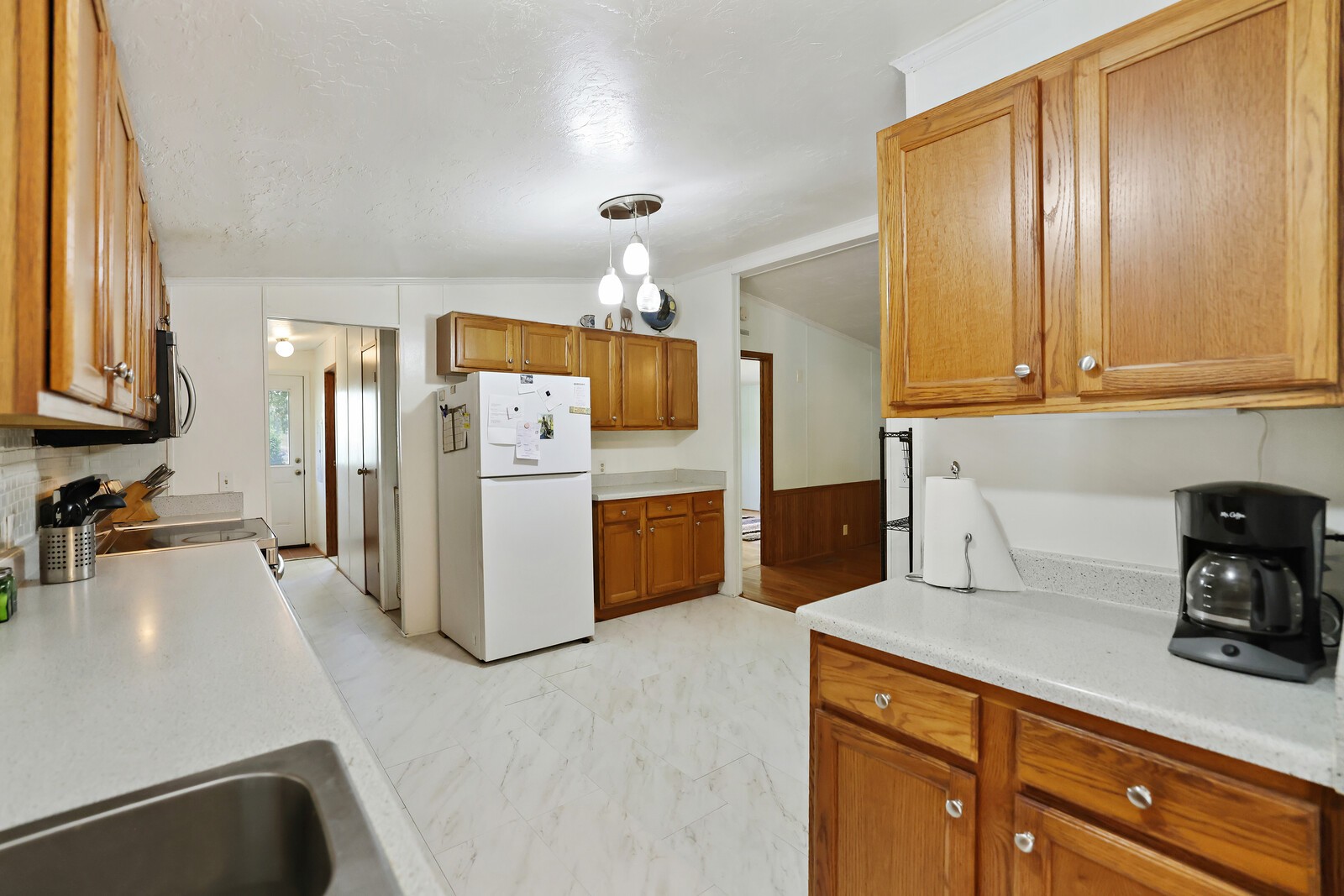 6914 Highway 230