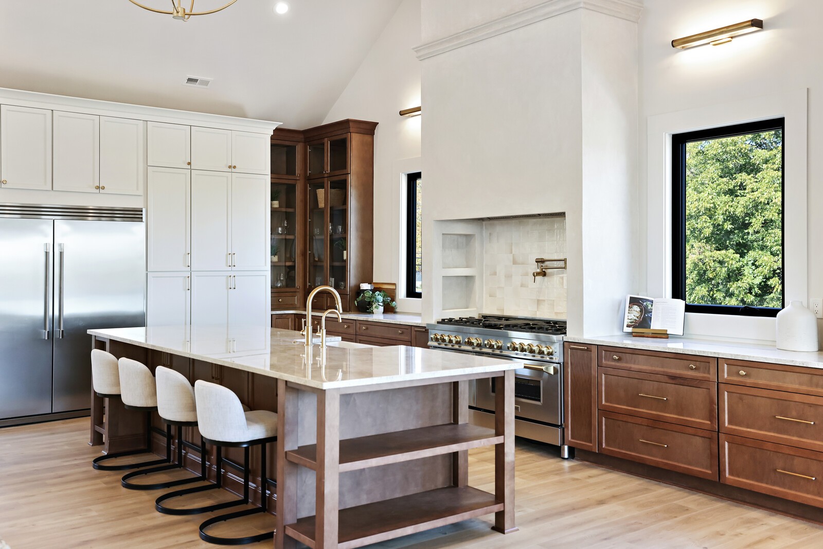 407 Sanders Ferry Rd