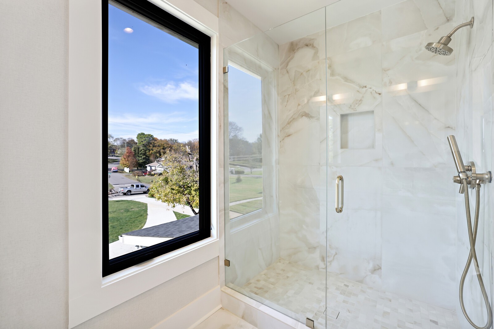 407 Sanders Ferry Rd