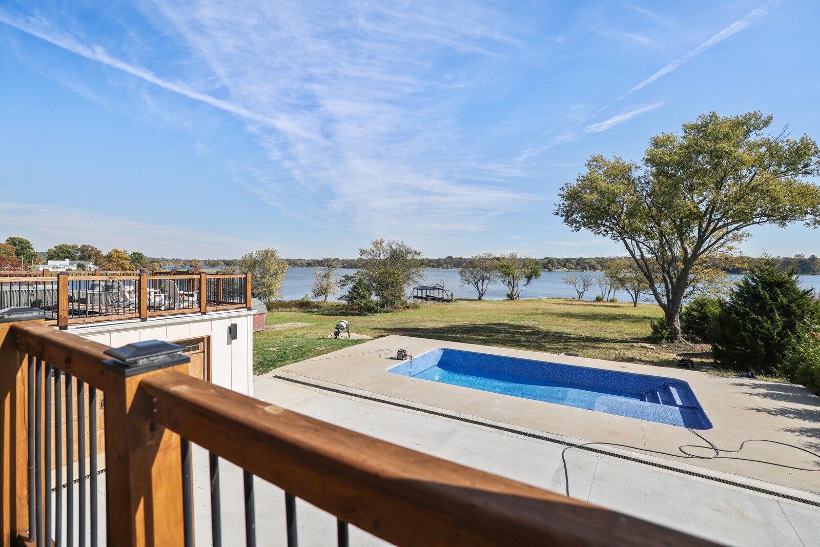 407 Sanders Ferry Rd