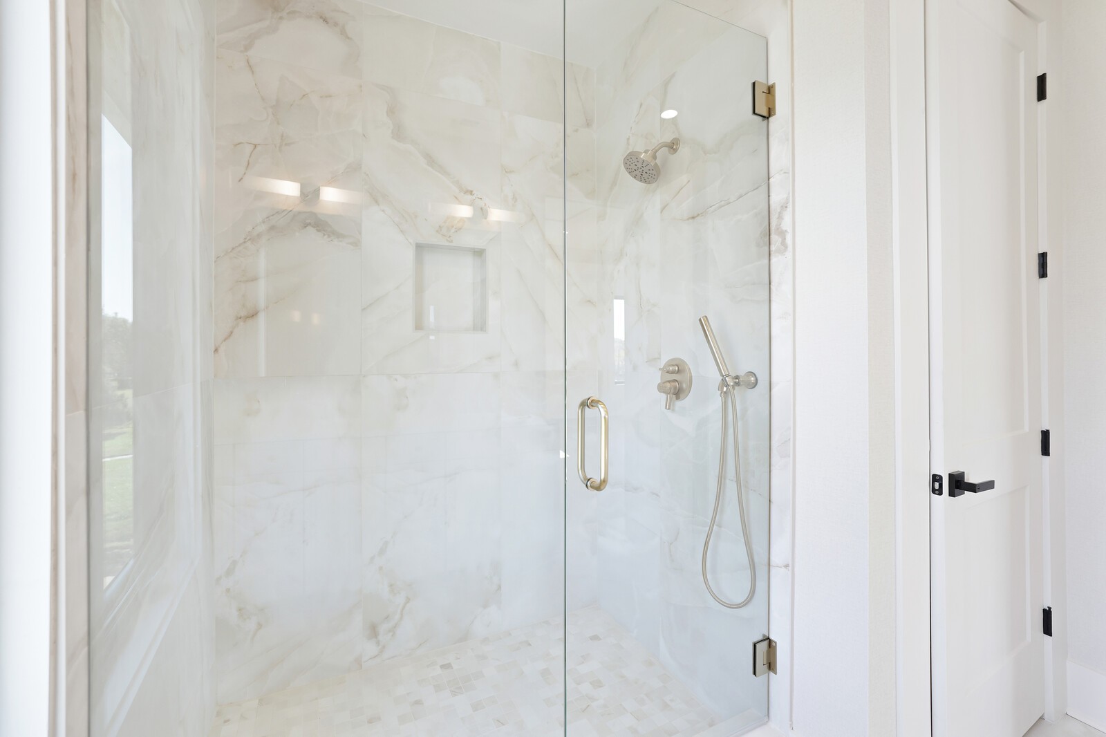 407 Sanders Ferry Rd