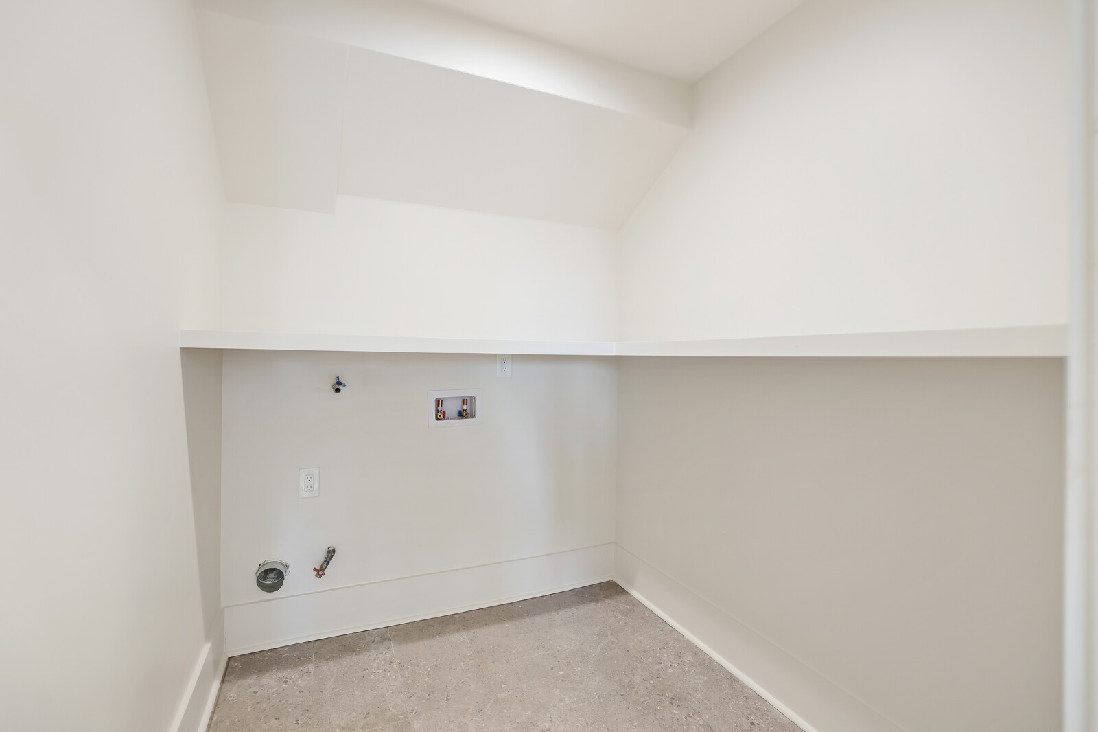 407 Sanders Ferry Rd