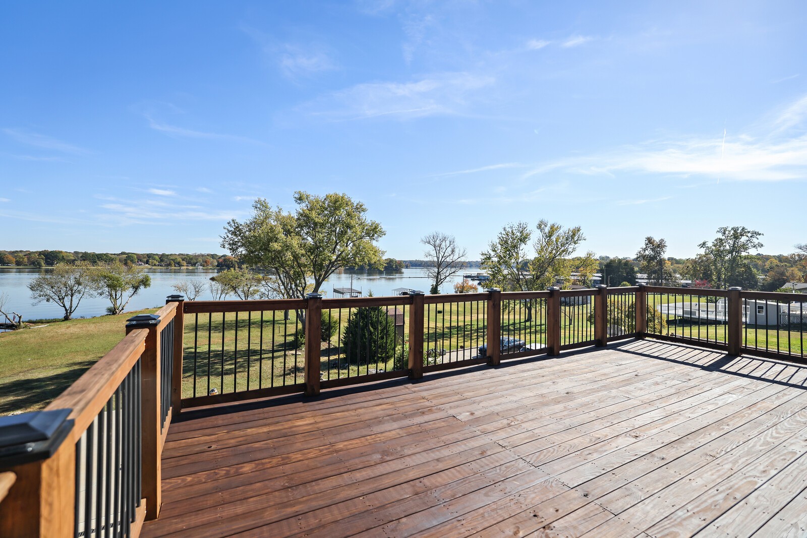 407 Sanders Ferry Rd