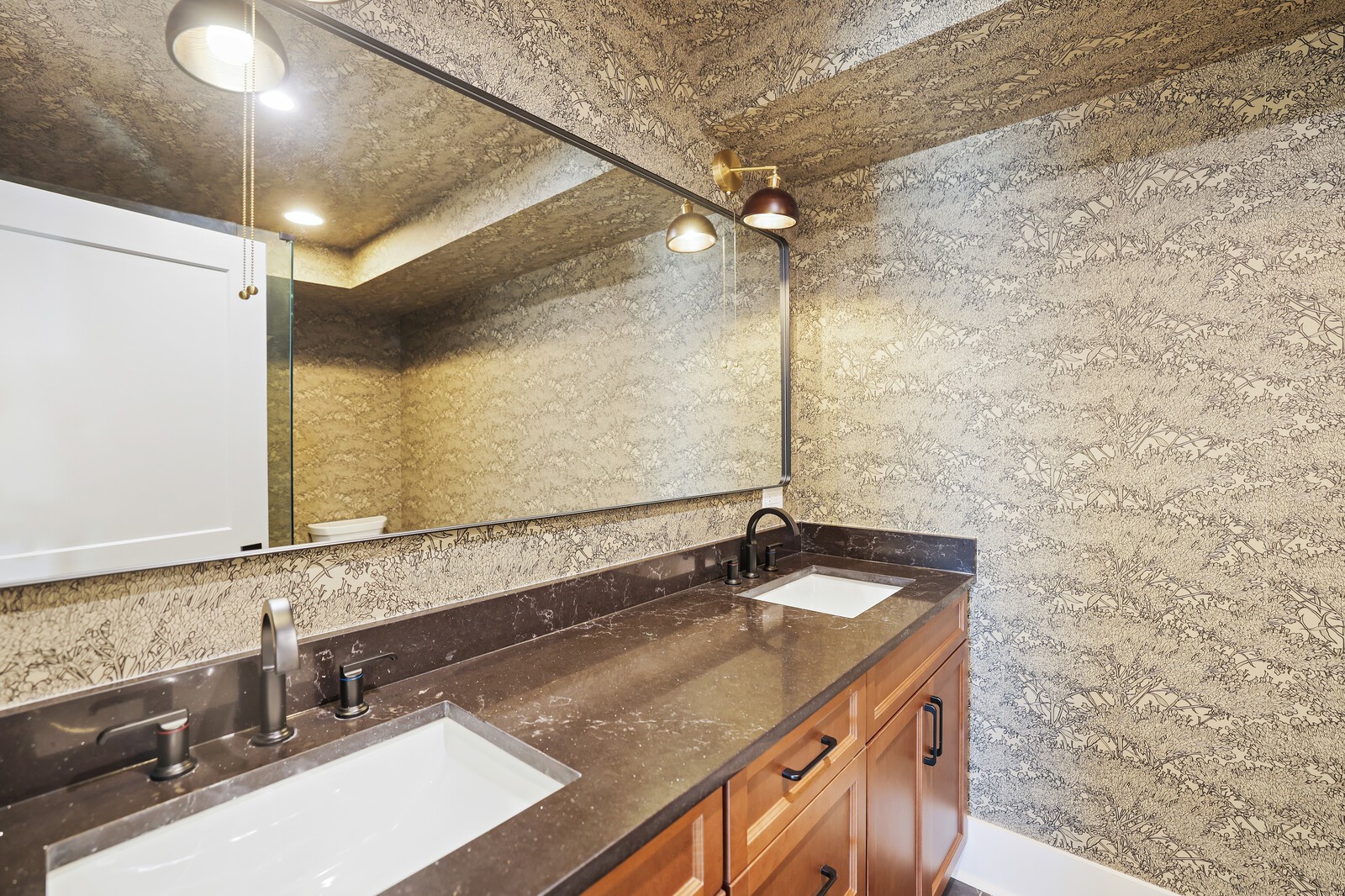 407 Sanders Ferry Rd