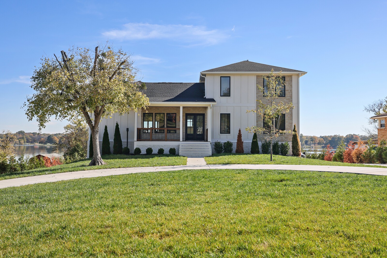 407 Sanders Ferry Rd