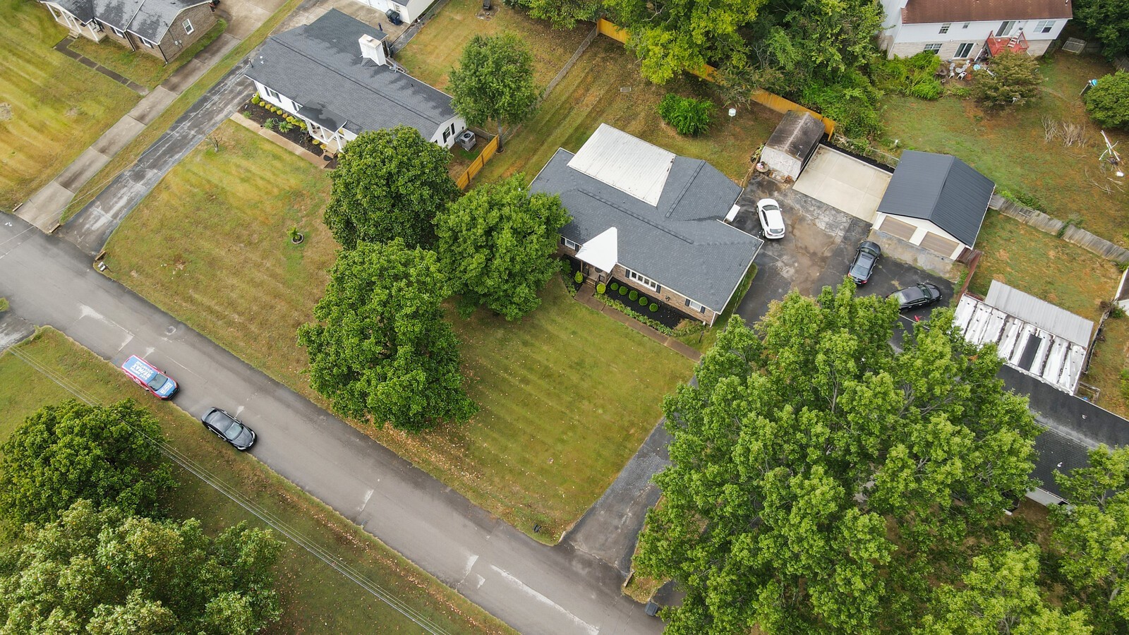220 Hampton Rd