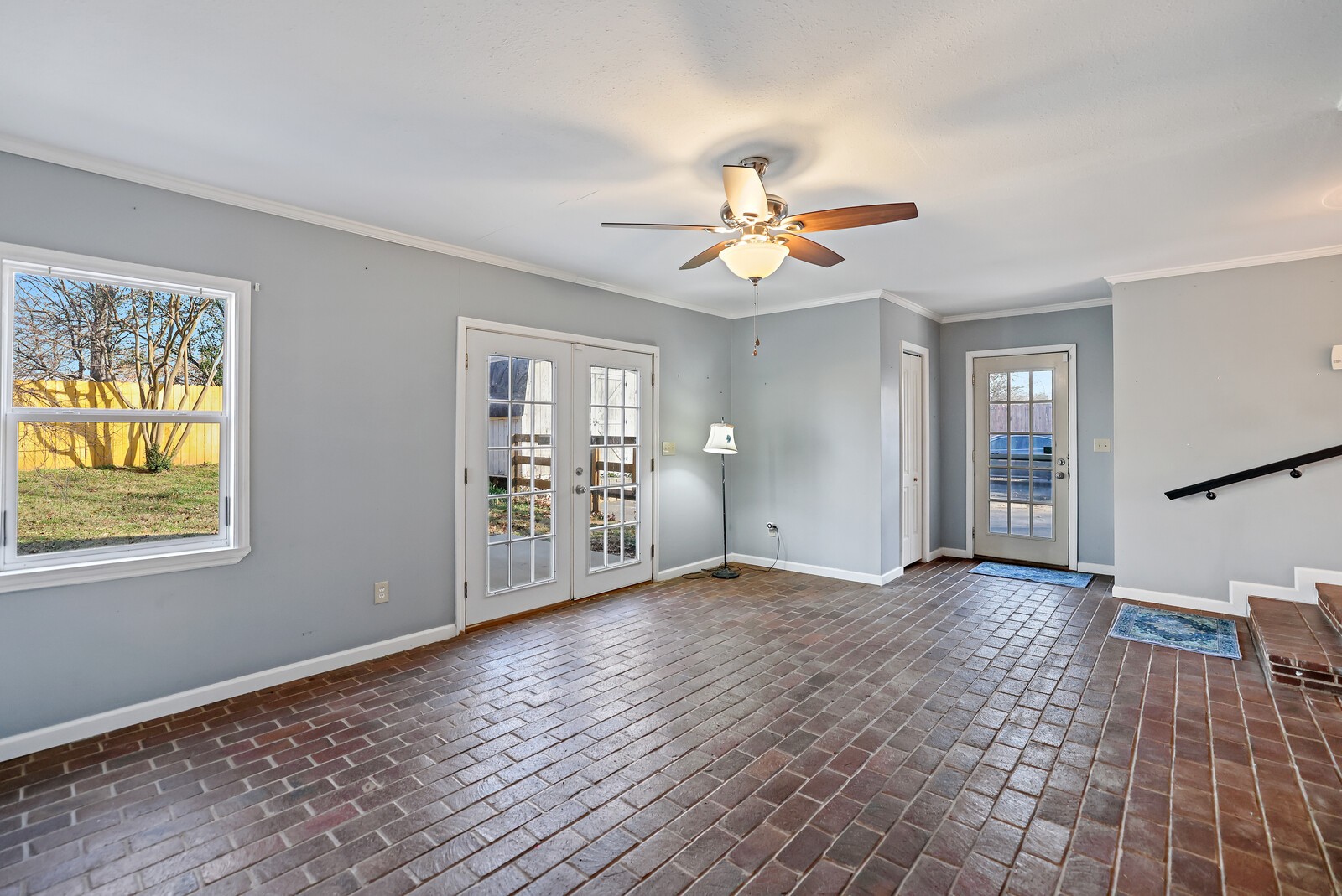 220 Hampton Rd