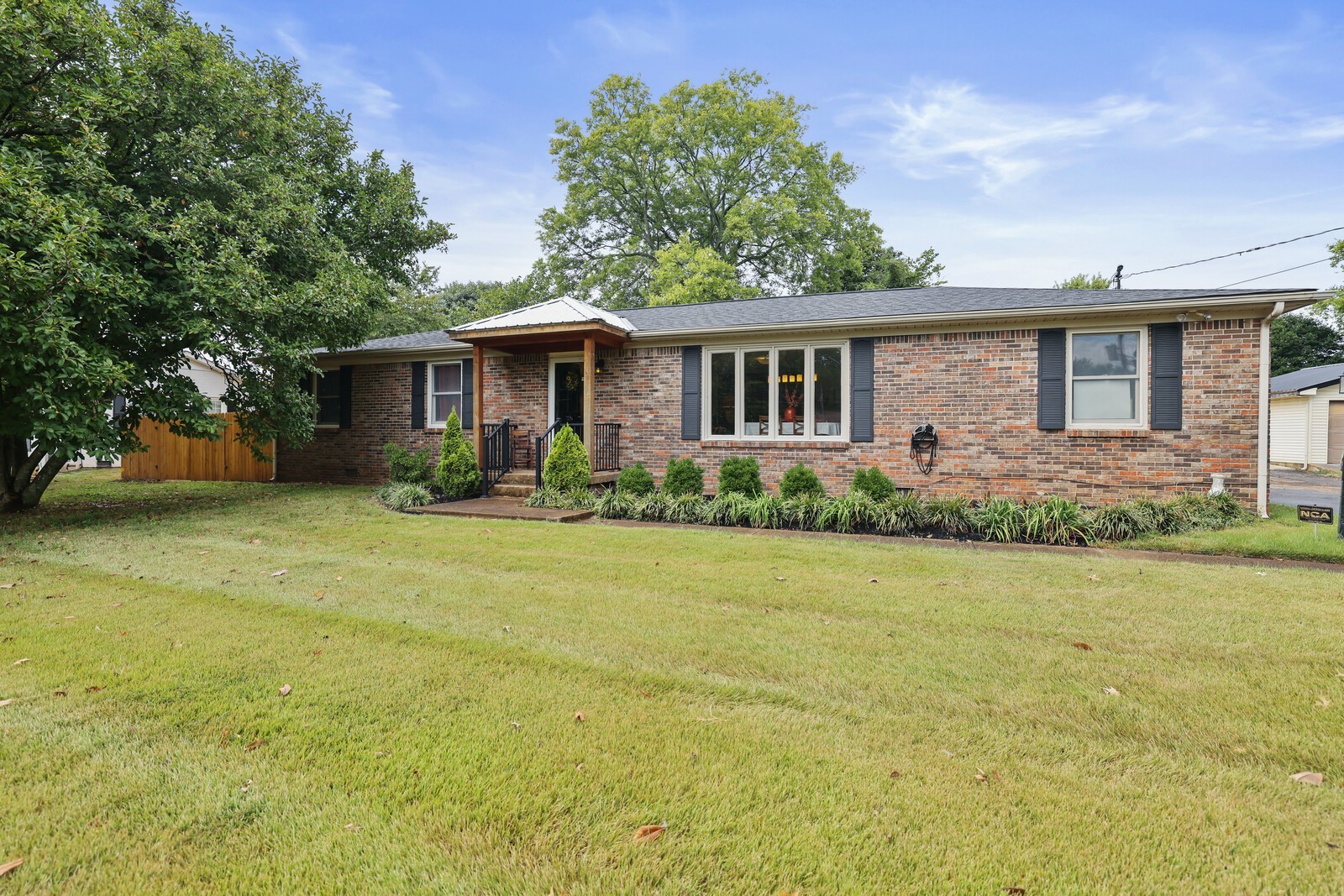 220 Hampton Rd