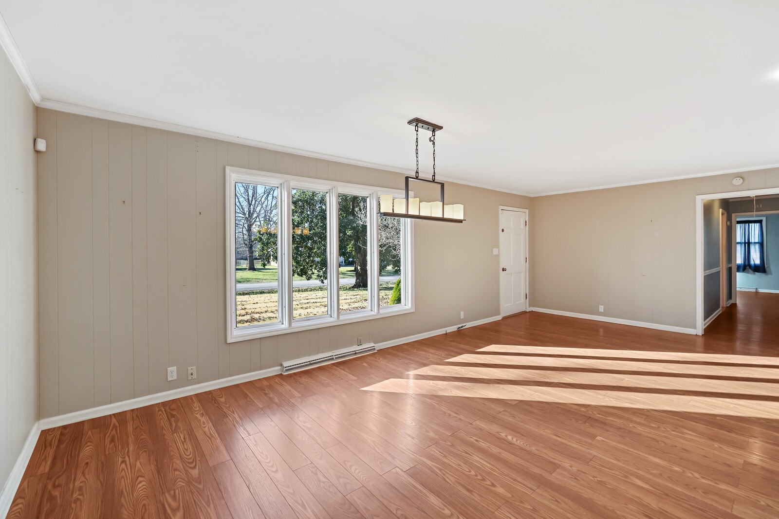 220 Hampton Rd
