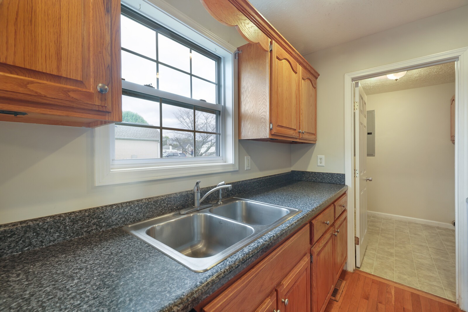 1001 Chad St, W
