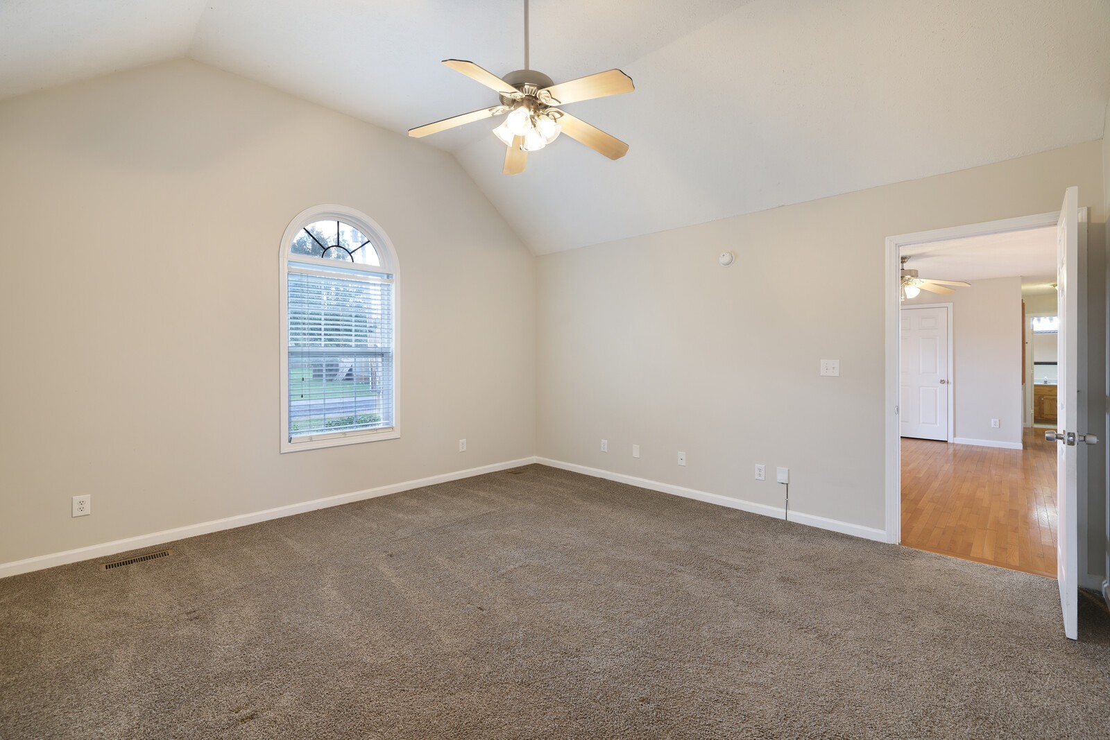 1001 Chad St, W