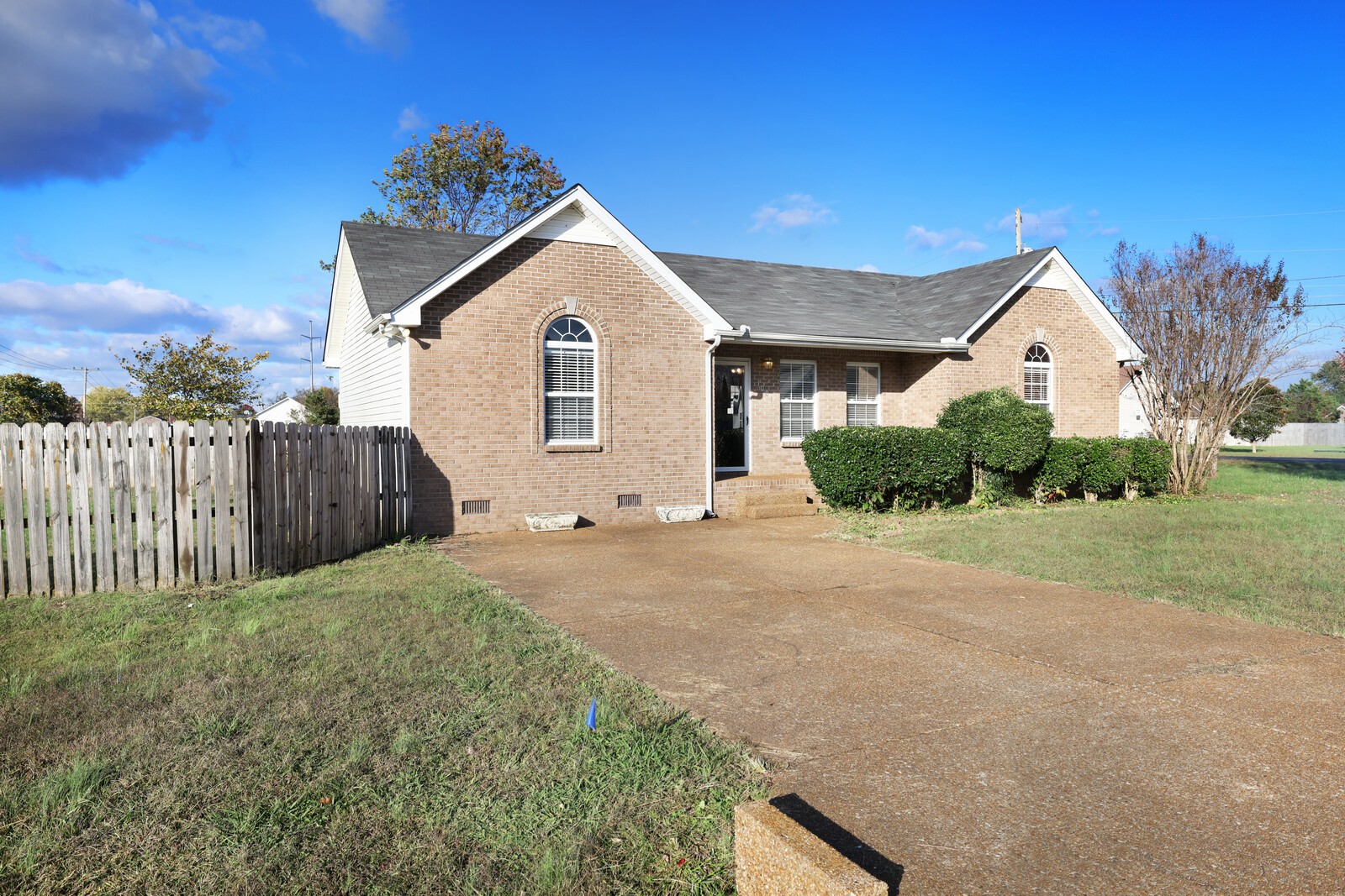 1001 Chad St, W