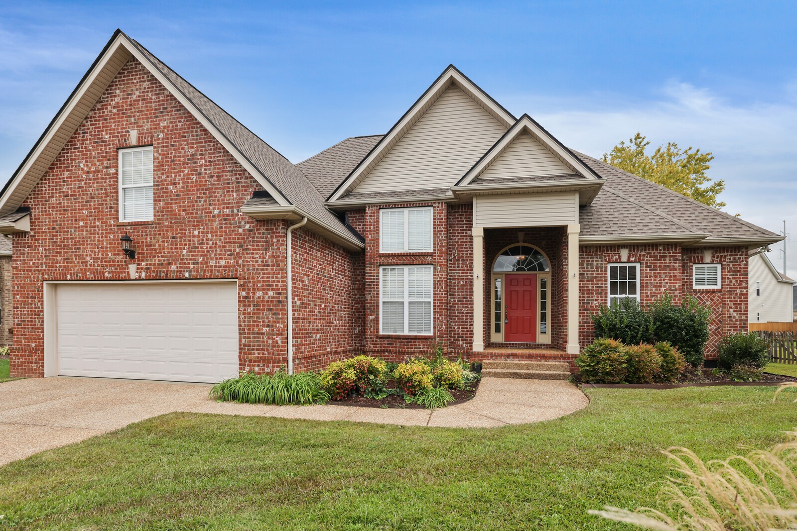 6017 Warner Ct