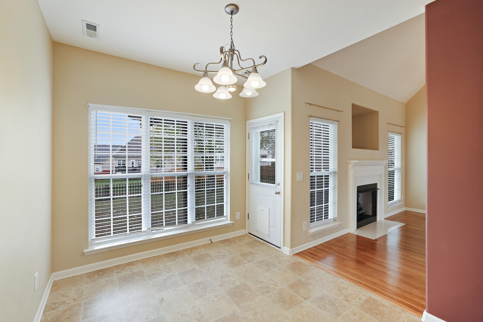 6017 Warner Ct