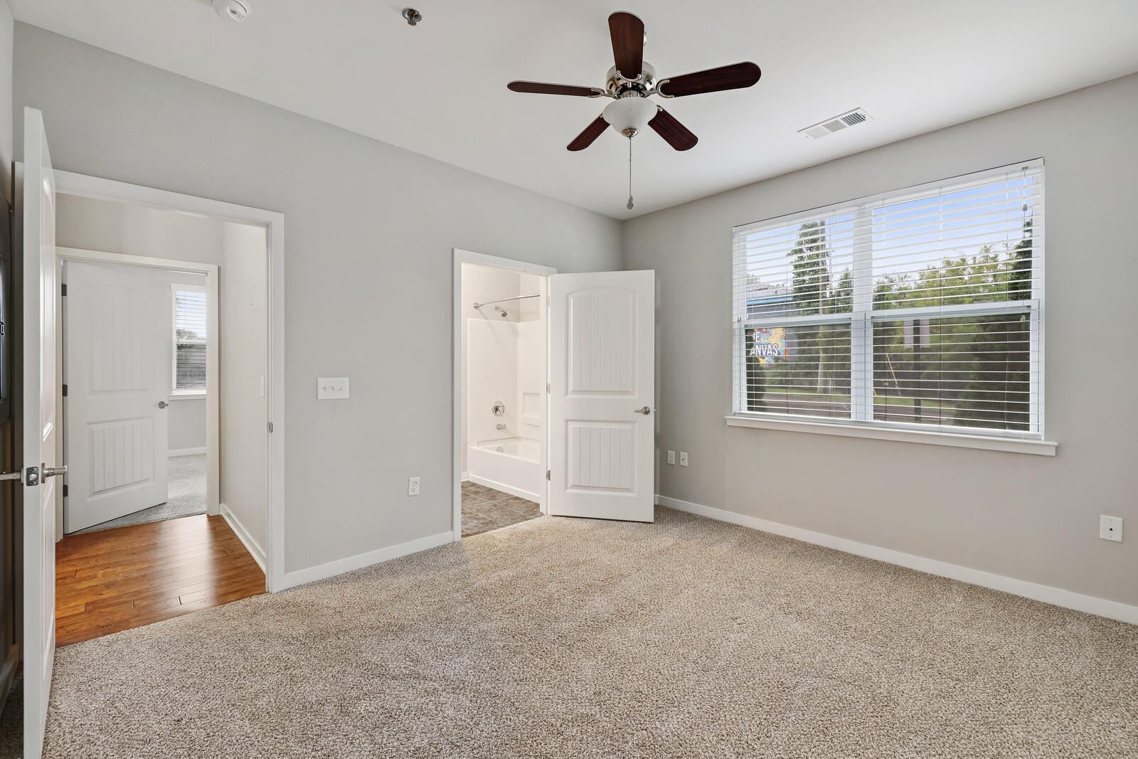 1122 Litton Avenue Unit: 109