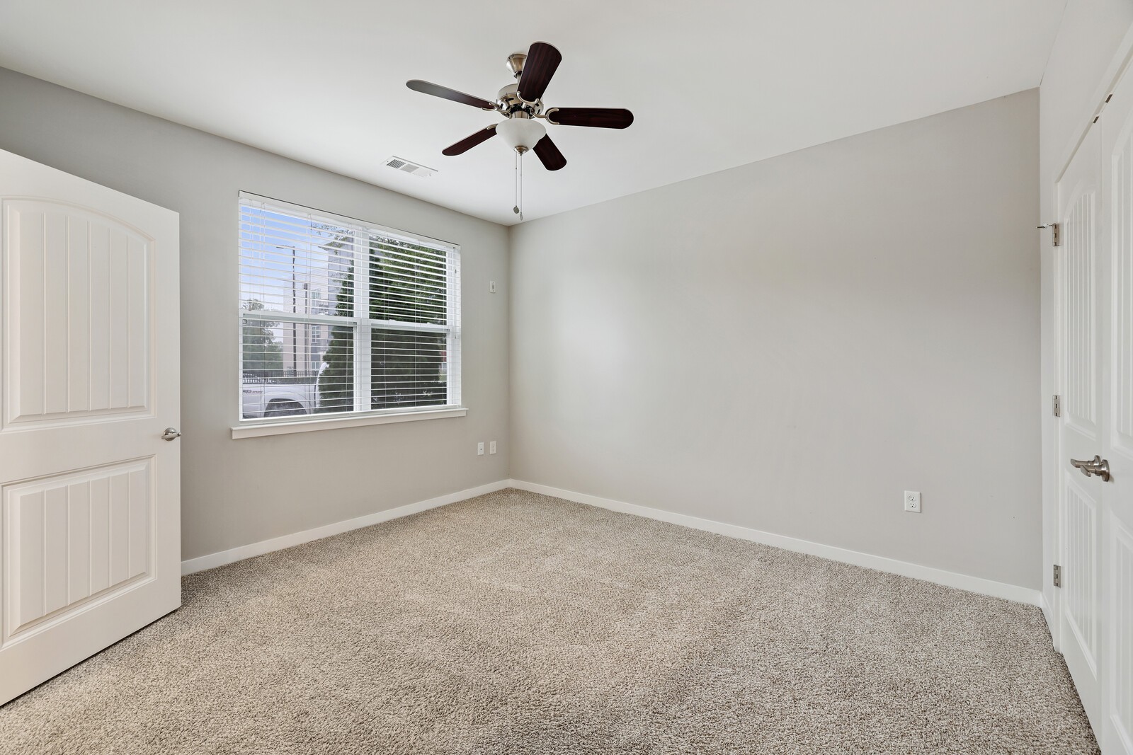 1122 Litton Avenue Unit: 109