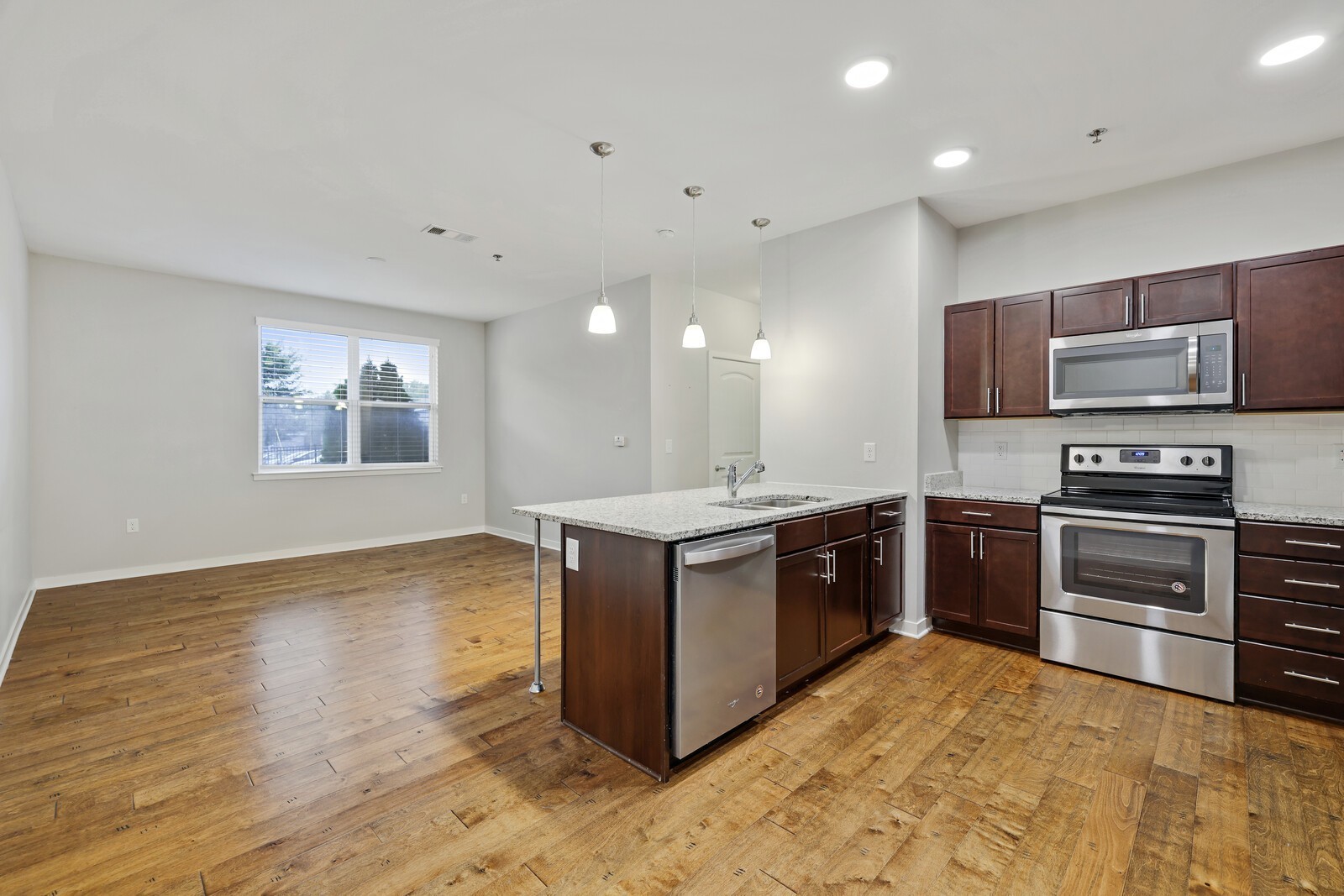 1122 Litton Avenue Unit: 109