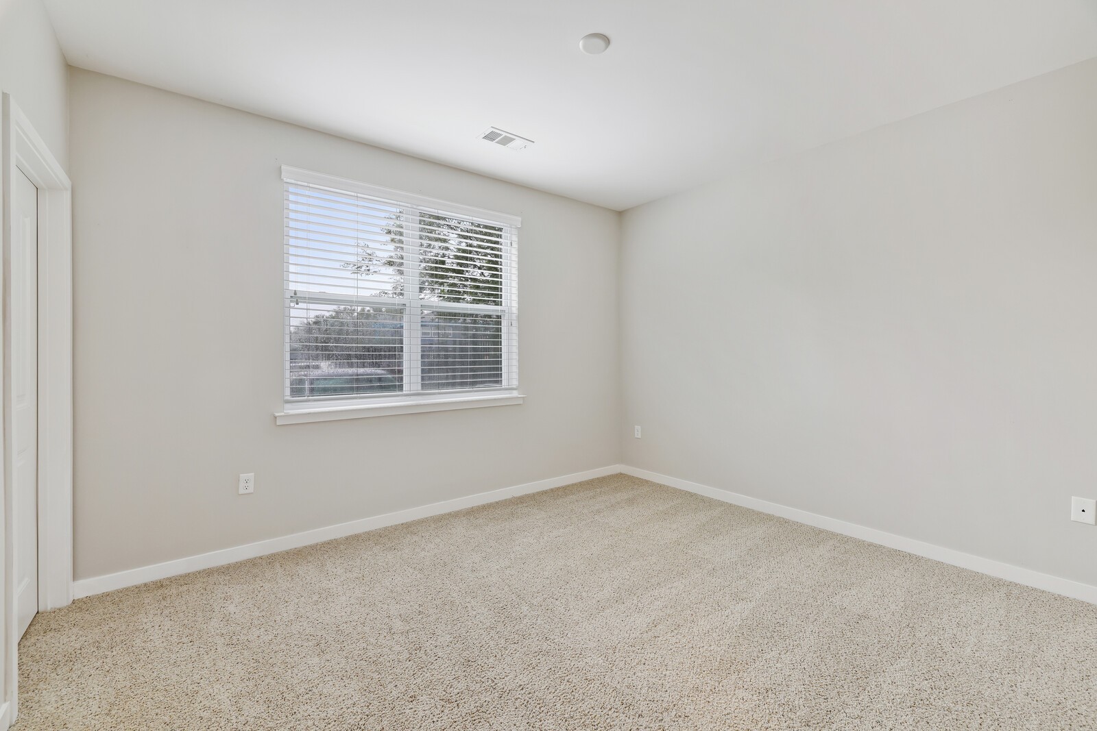 1122 Litton Avenue Unit: 109