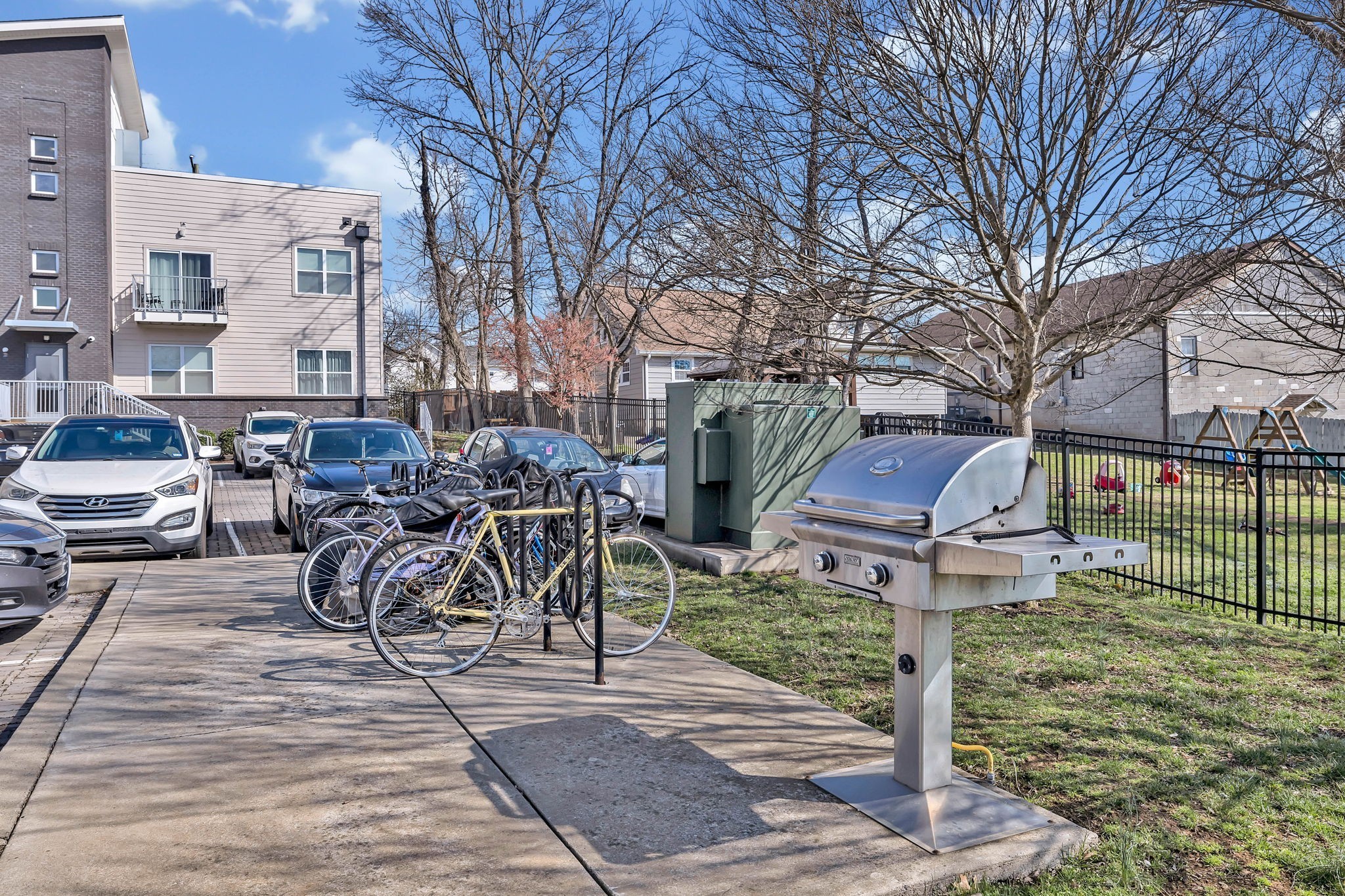 1122 Litton Avenue Unit: 109
