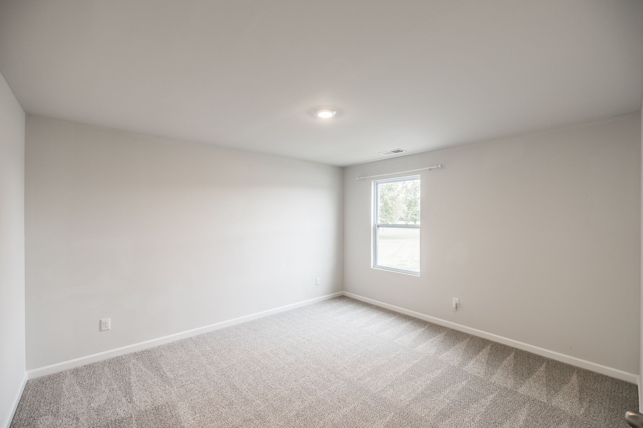 5182 Owens Ln