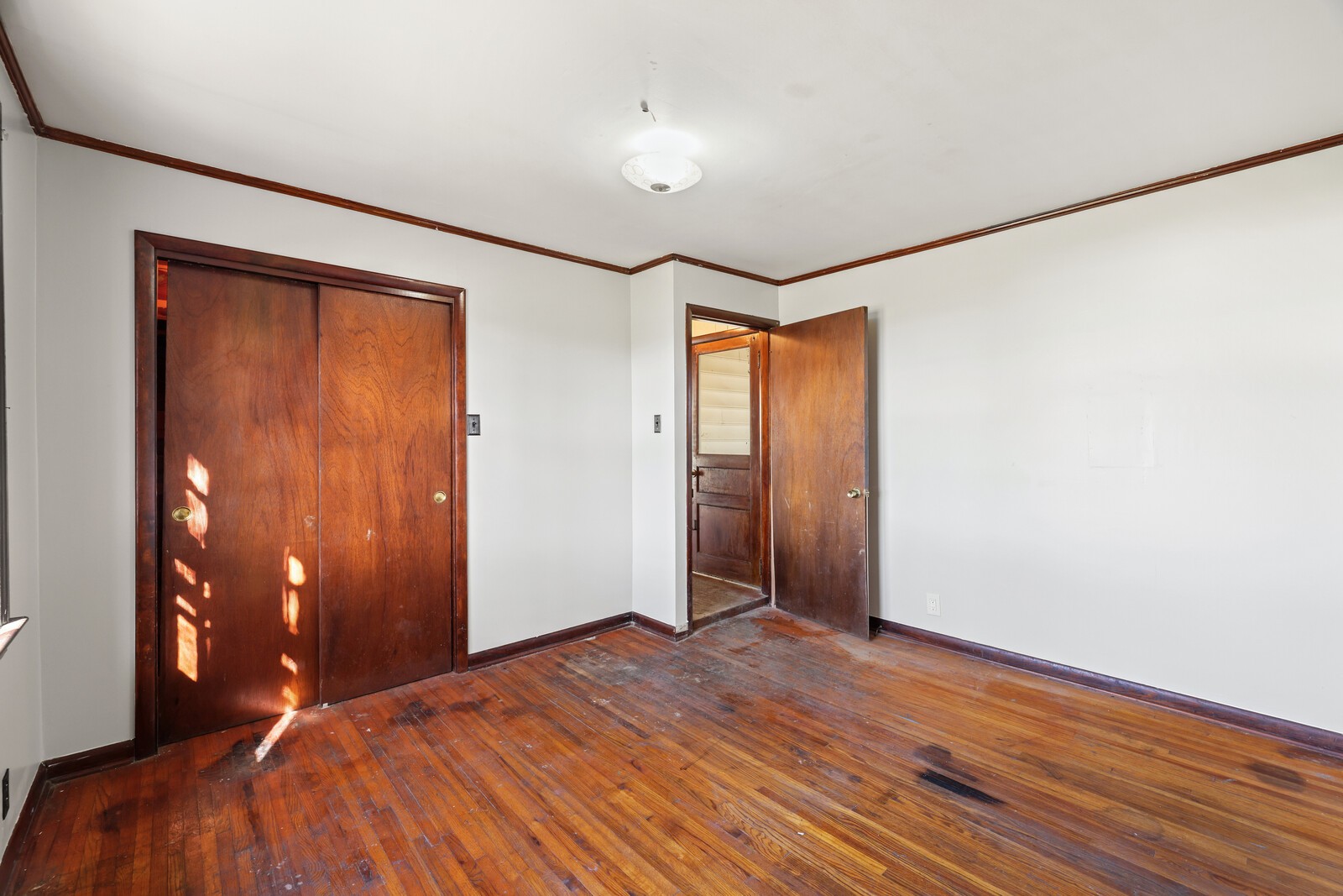 1842 Reynolds Rd