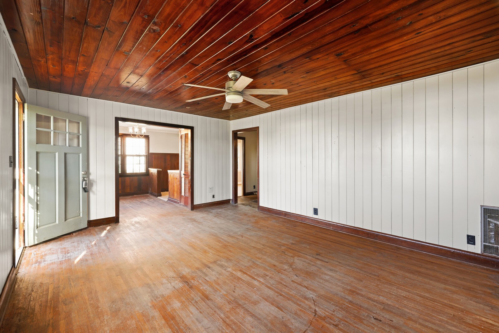 1842 Reynolds Rd