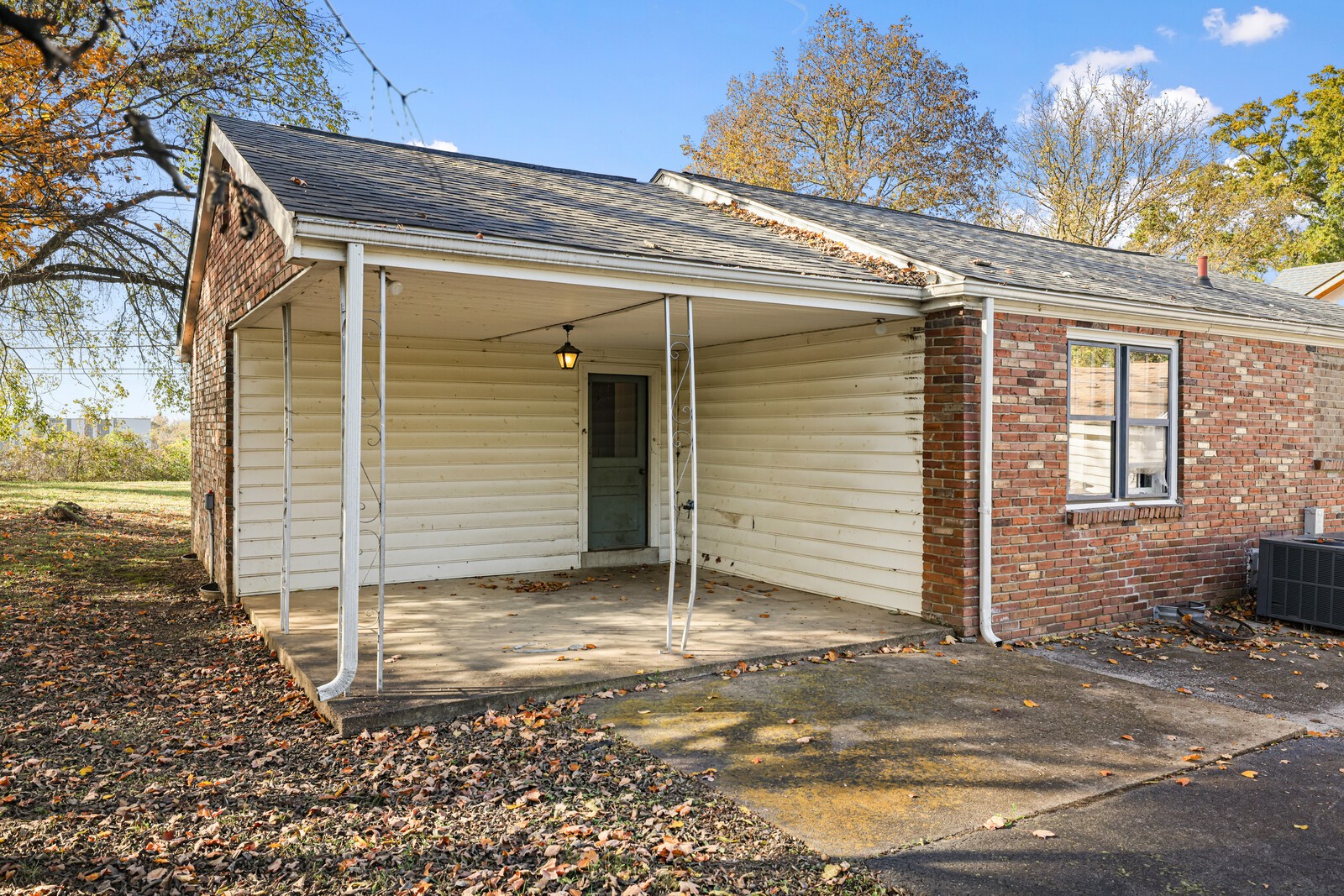 1842 Reynolds Rd