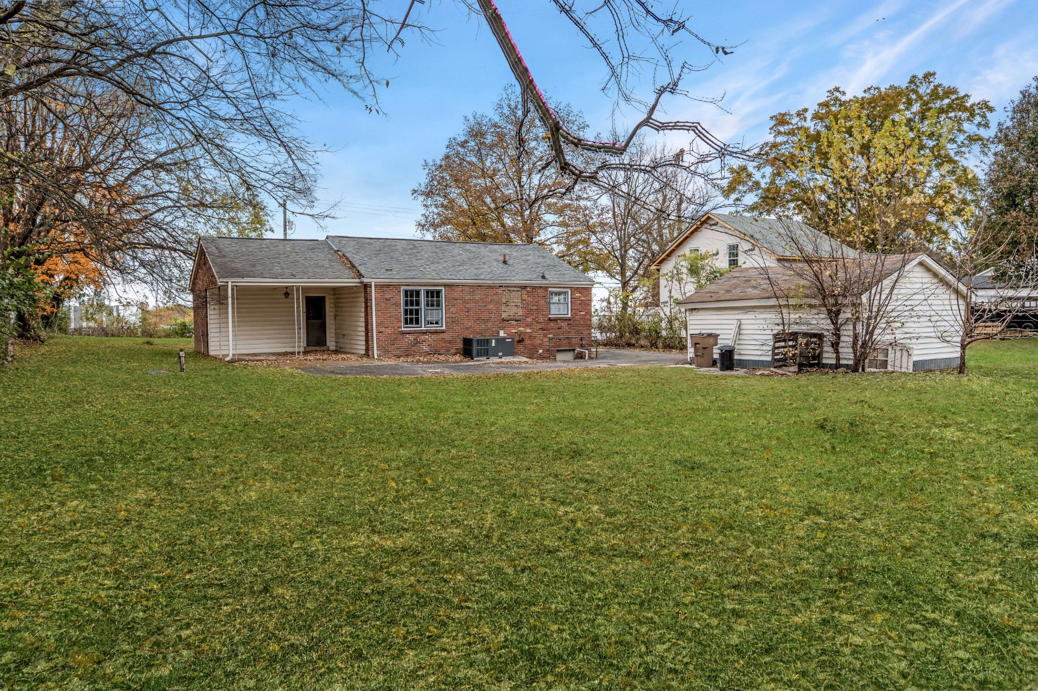 1842 Reynolds Rd